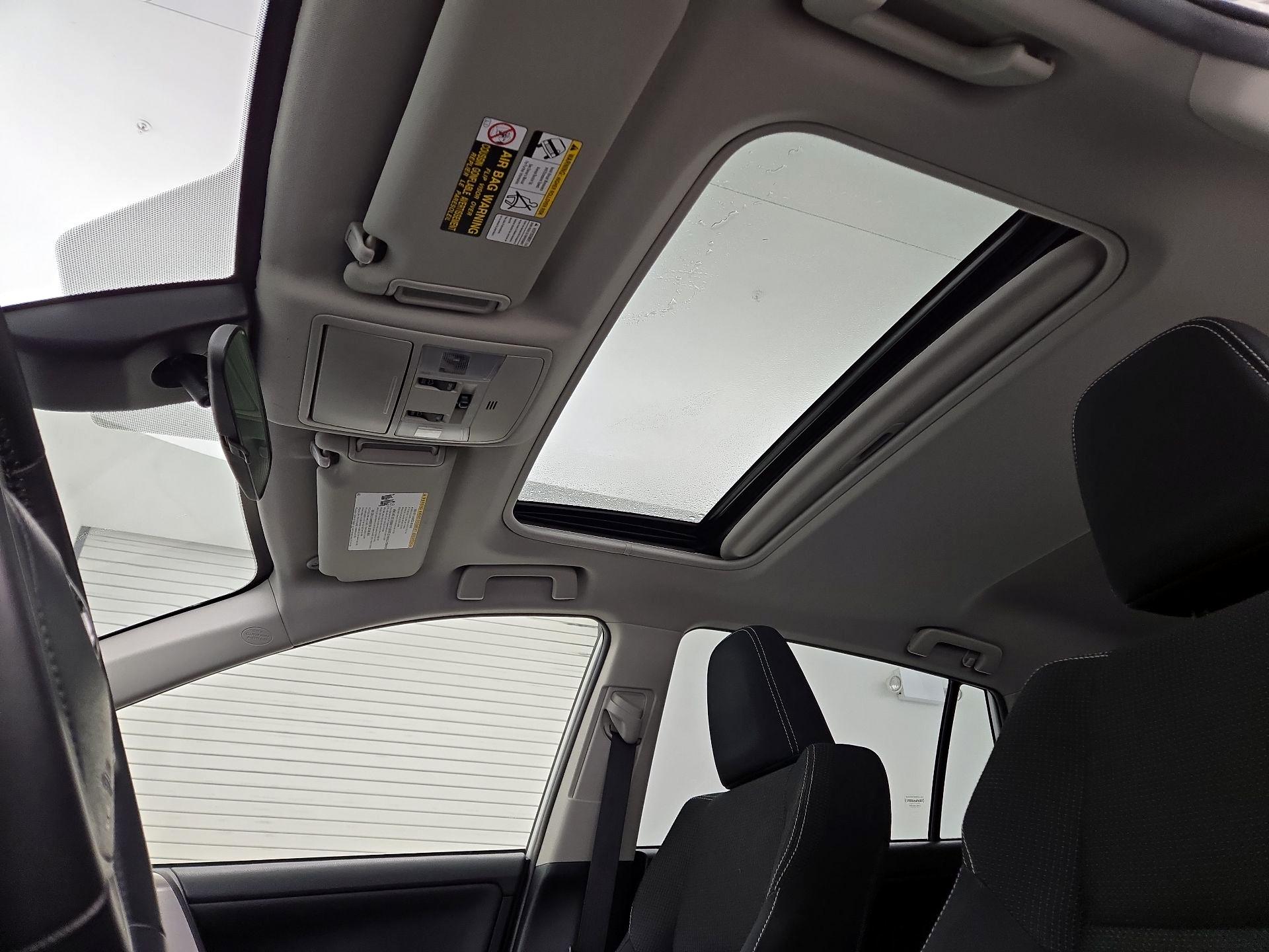 Thumbnail: 2017 Toyota RAV4 - 19