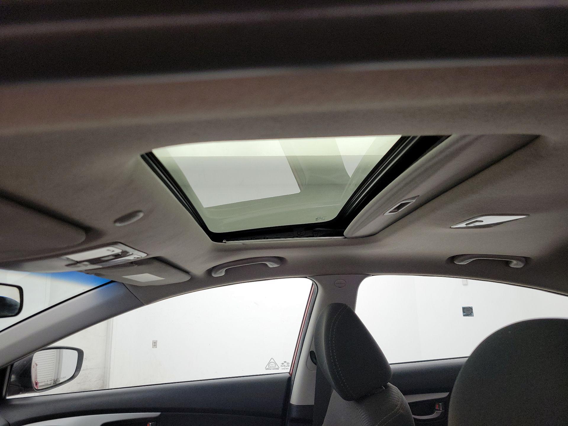 Thumbnail: 2016 Hyundai Elantra - 19