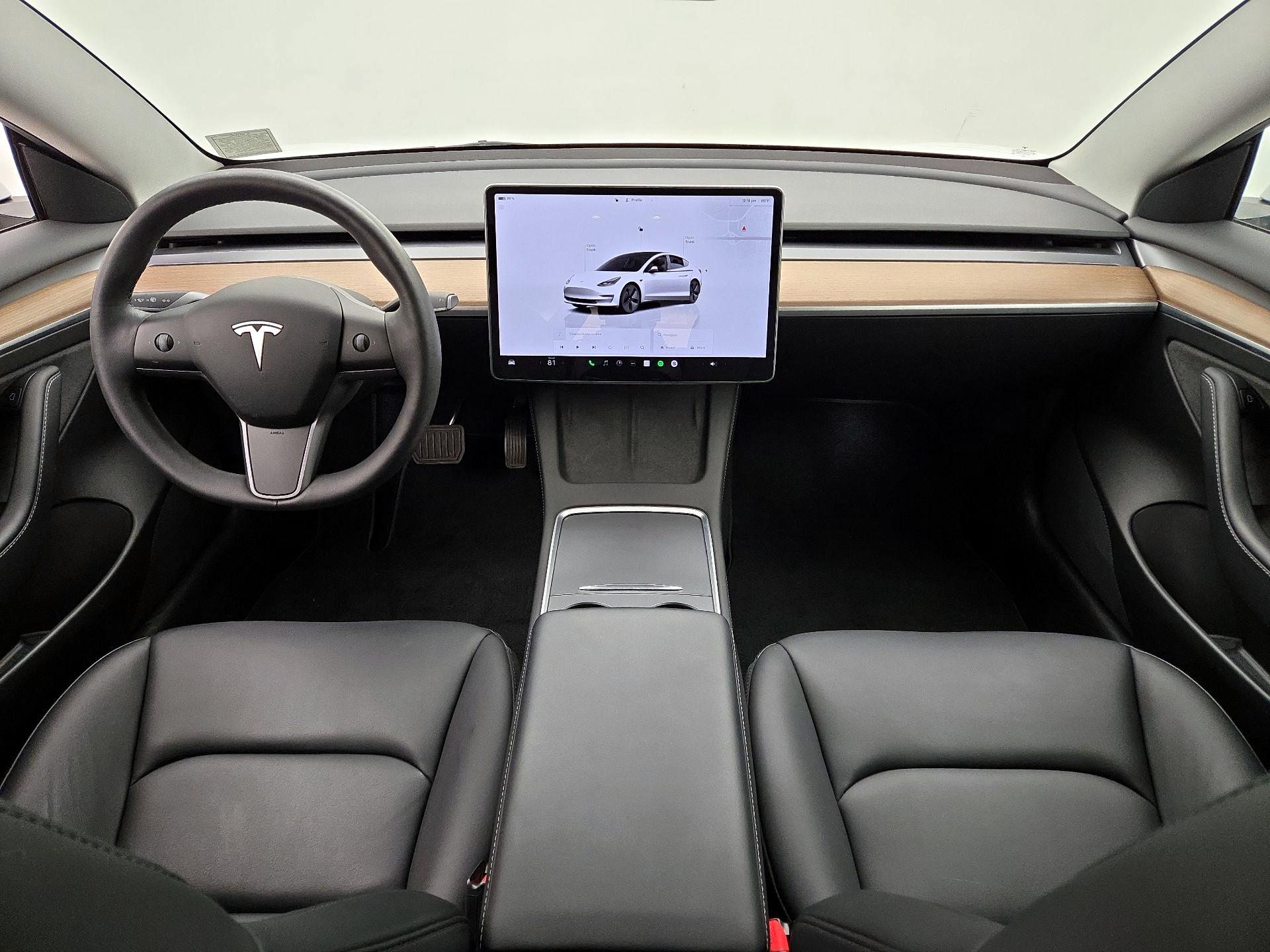 Thumbnail: 2022 Tesla Model 3 - 9