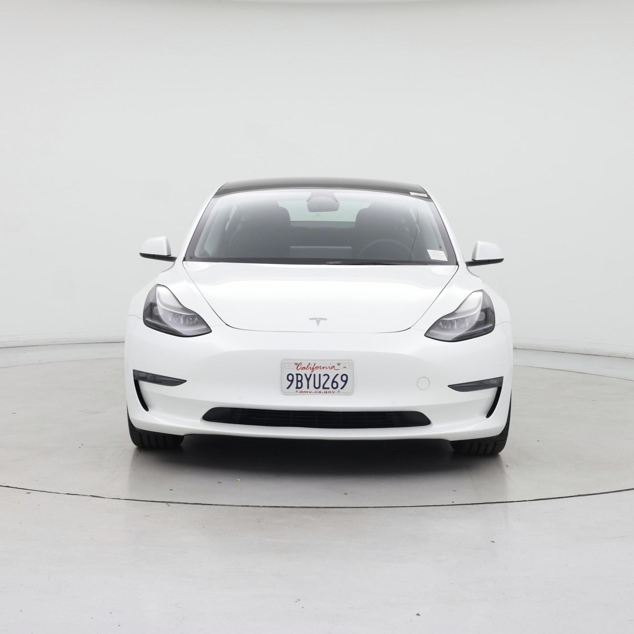 Thumbnail: 2022 Tesla Model 3 - 5