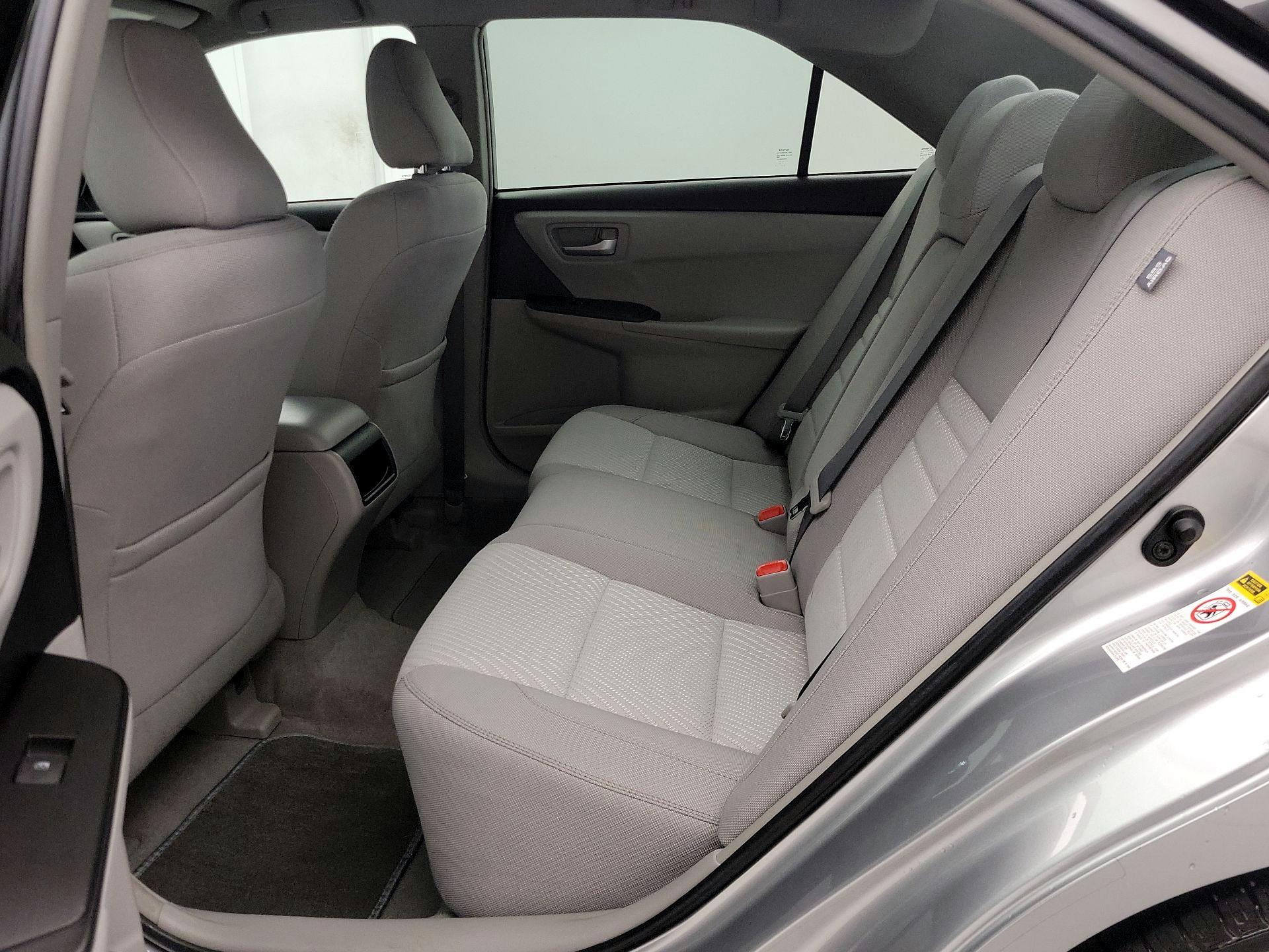 Thumbnail: 2017 Toyota Camry - 19
