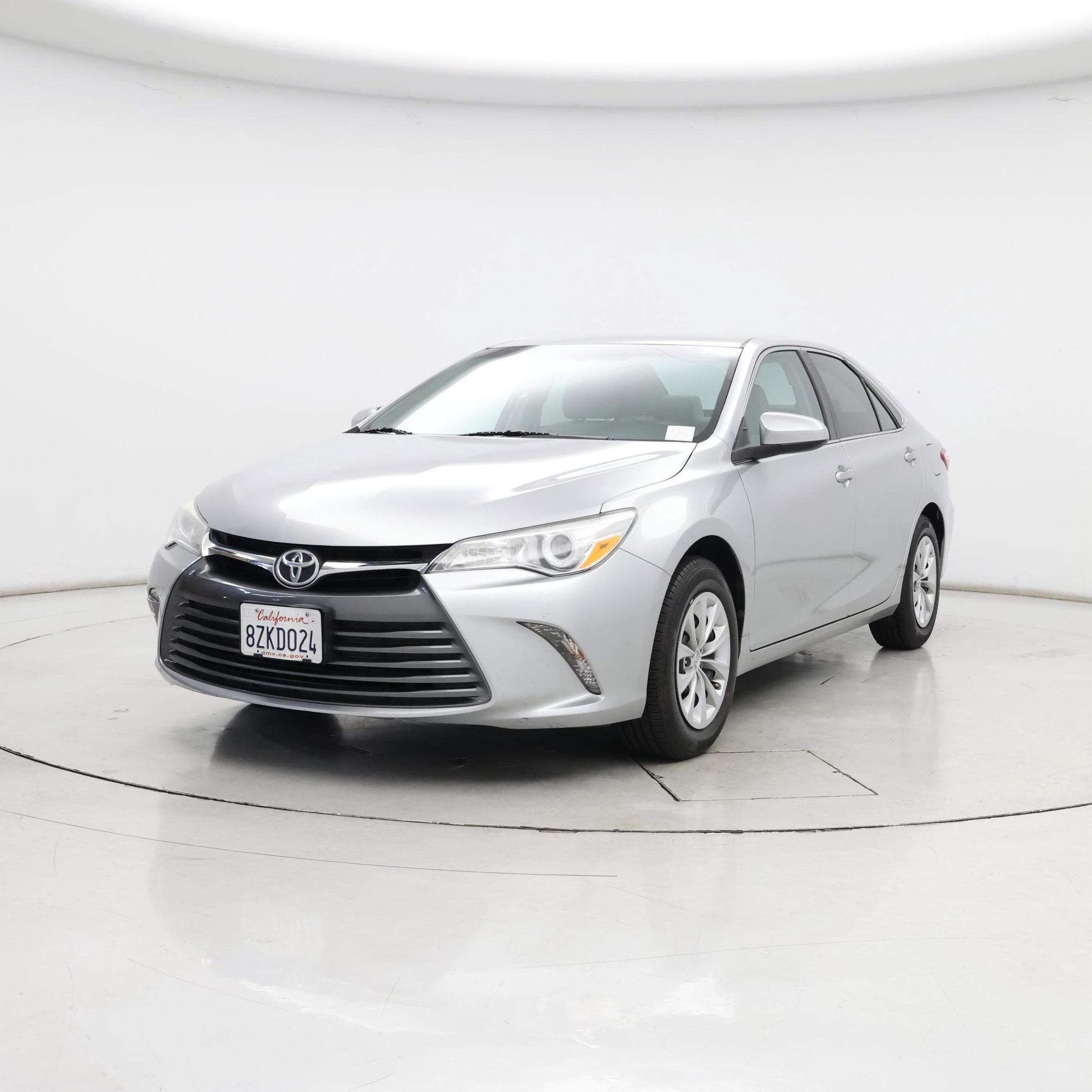 Thumbnail: 2017 Toyota Camry - 4