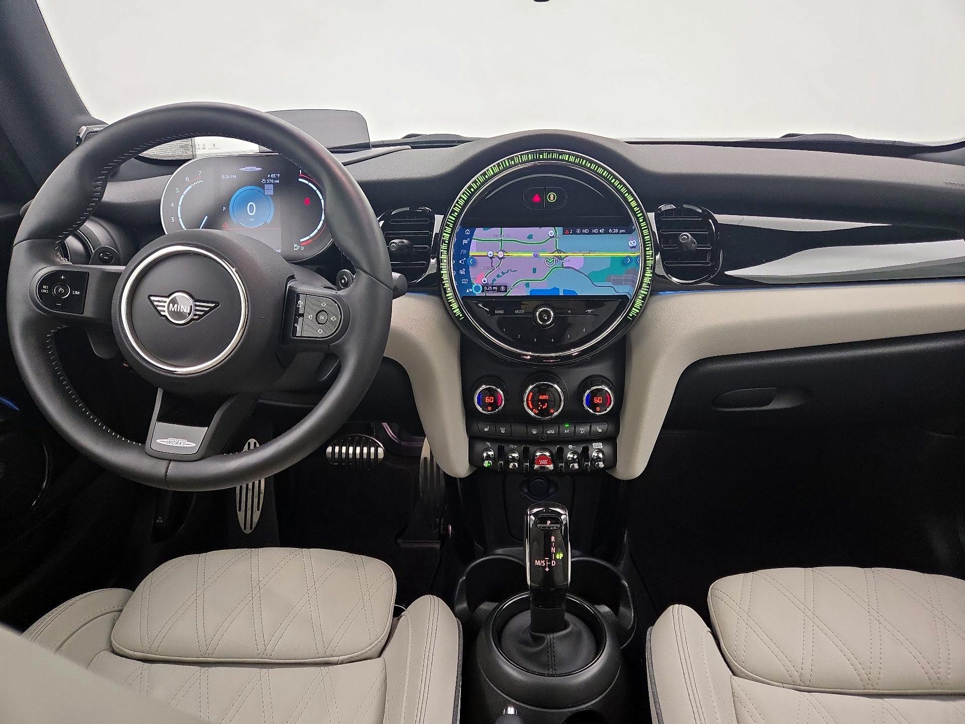 Thumbnail: 2024 MINI Cooper Hardtop - 9