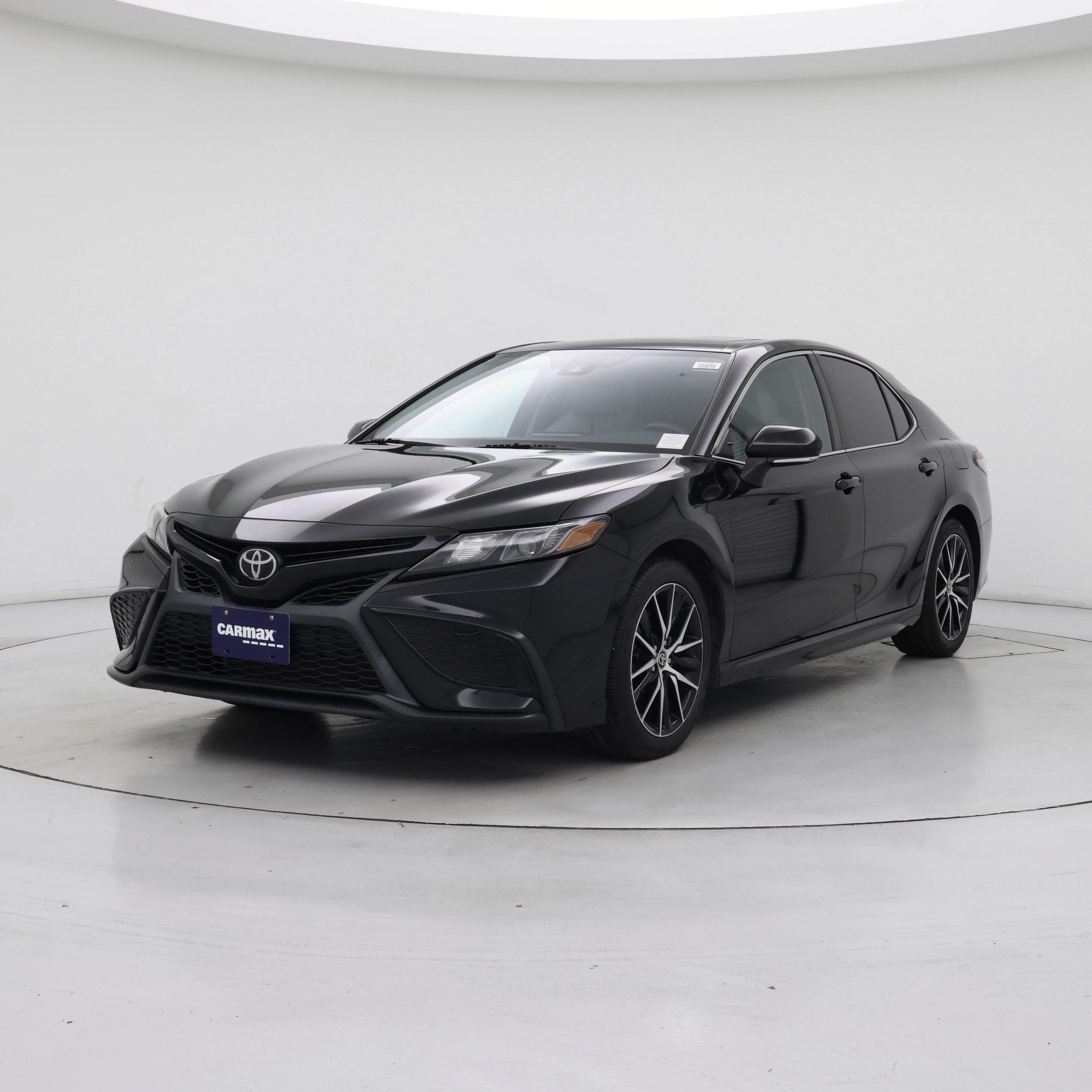 Thumbnail: 2022 Toyota Camry - 4