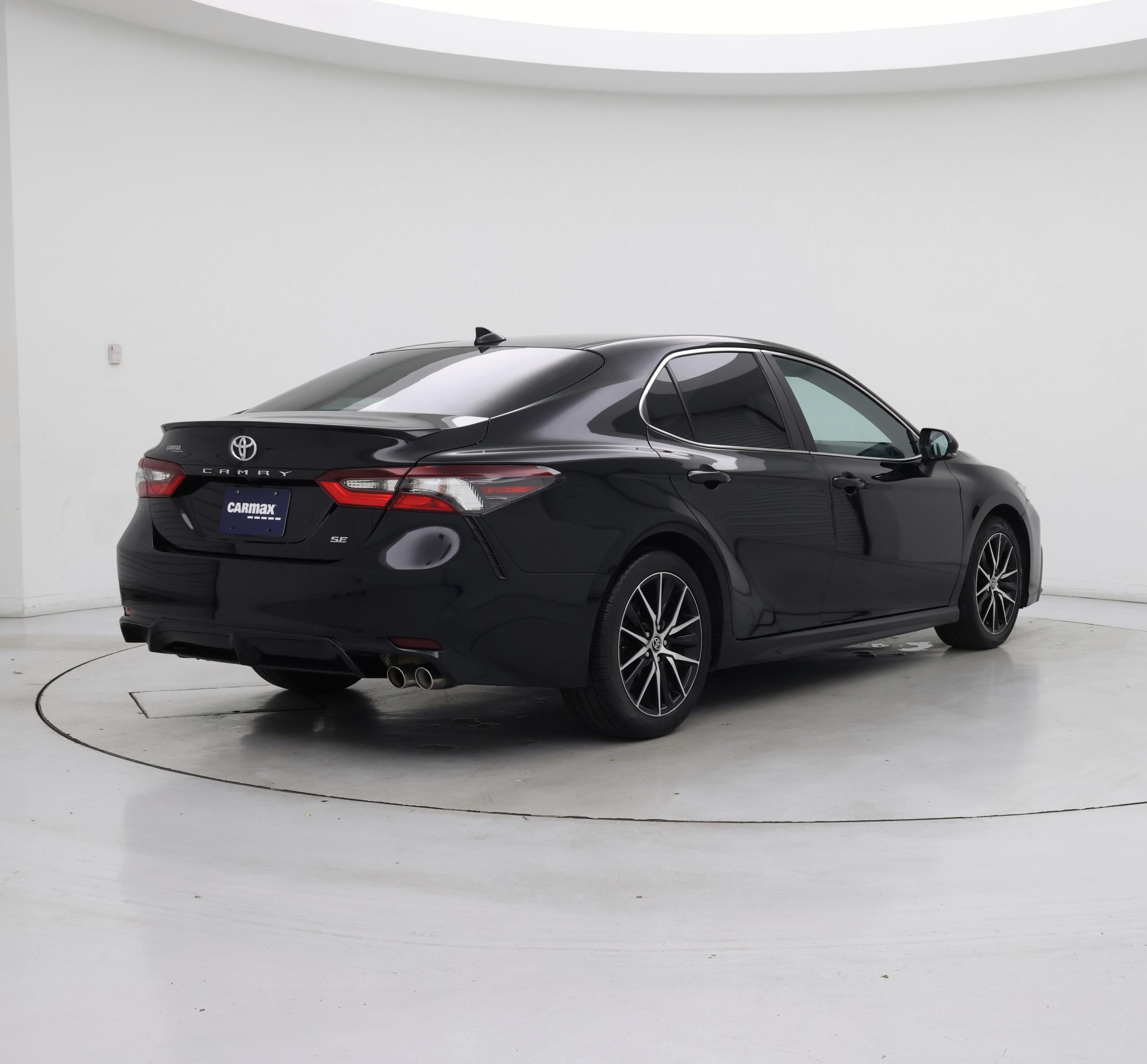 Thumbnail: 2022 Toyota Camry - 8