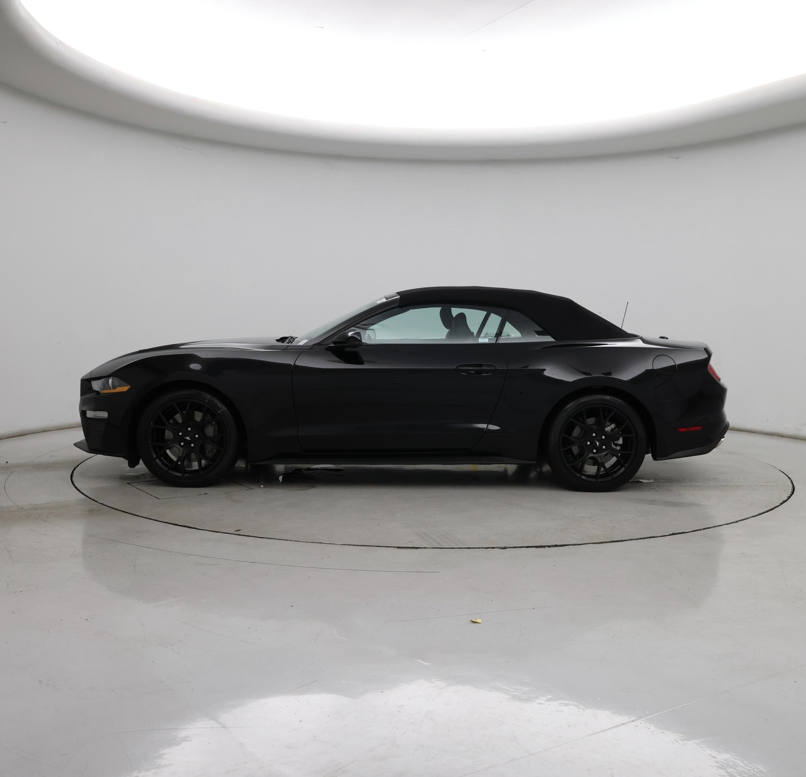 Thumbnail: 2019 Ford Mustang - 3