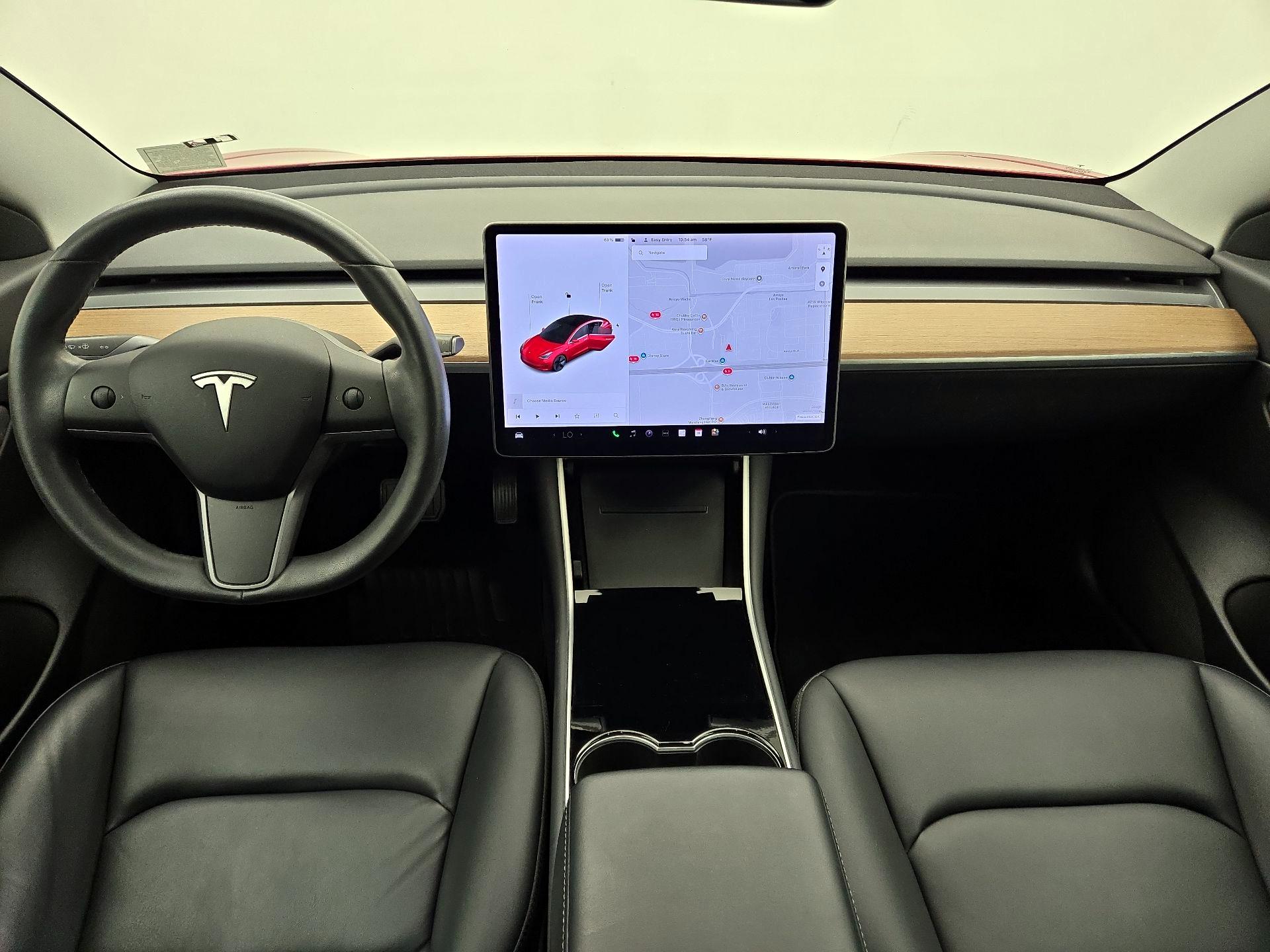 Thumbnail: 2020 Tesla Model 3 - 9