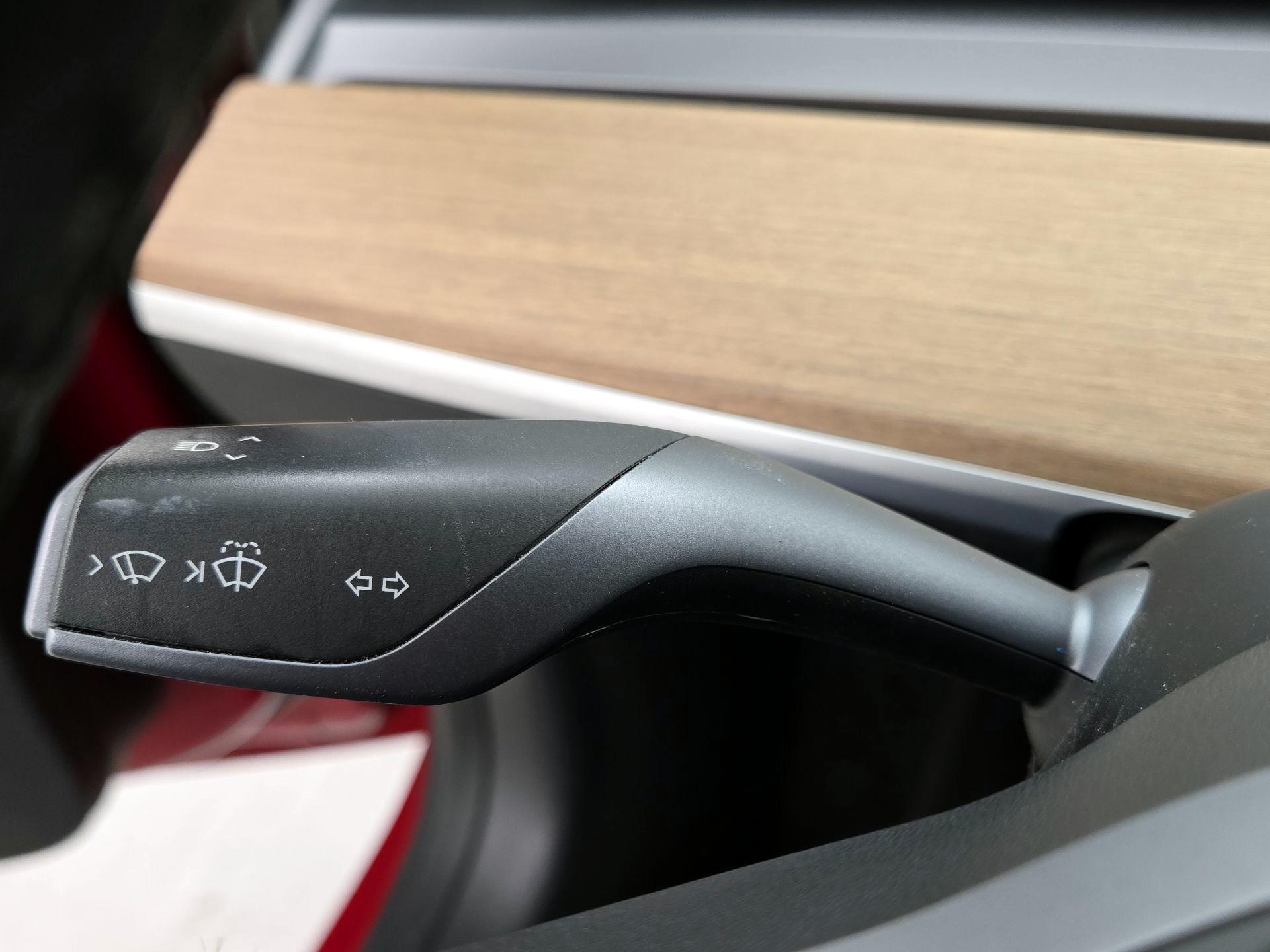 Thumbnail: 2020 Tesla Model 3 - 13