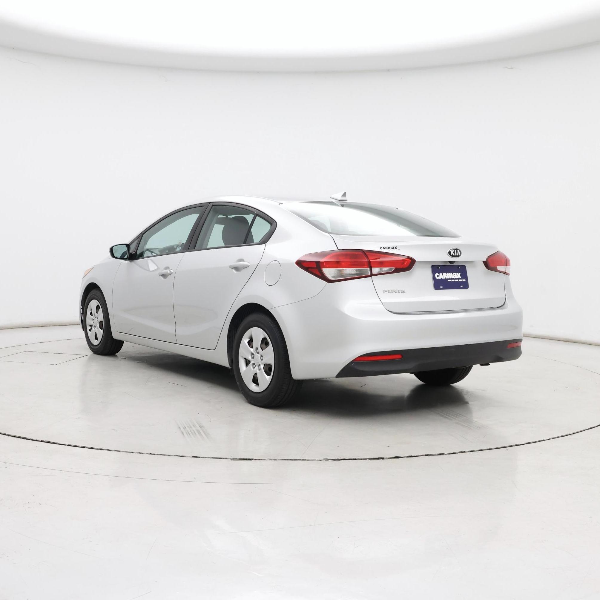 Thumbnail: 2018 Kia Forte - 2