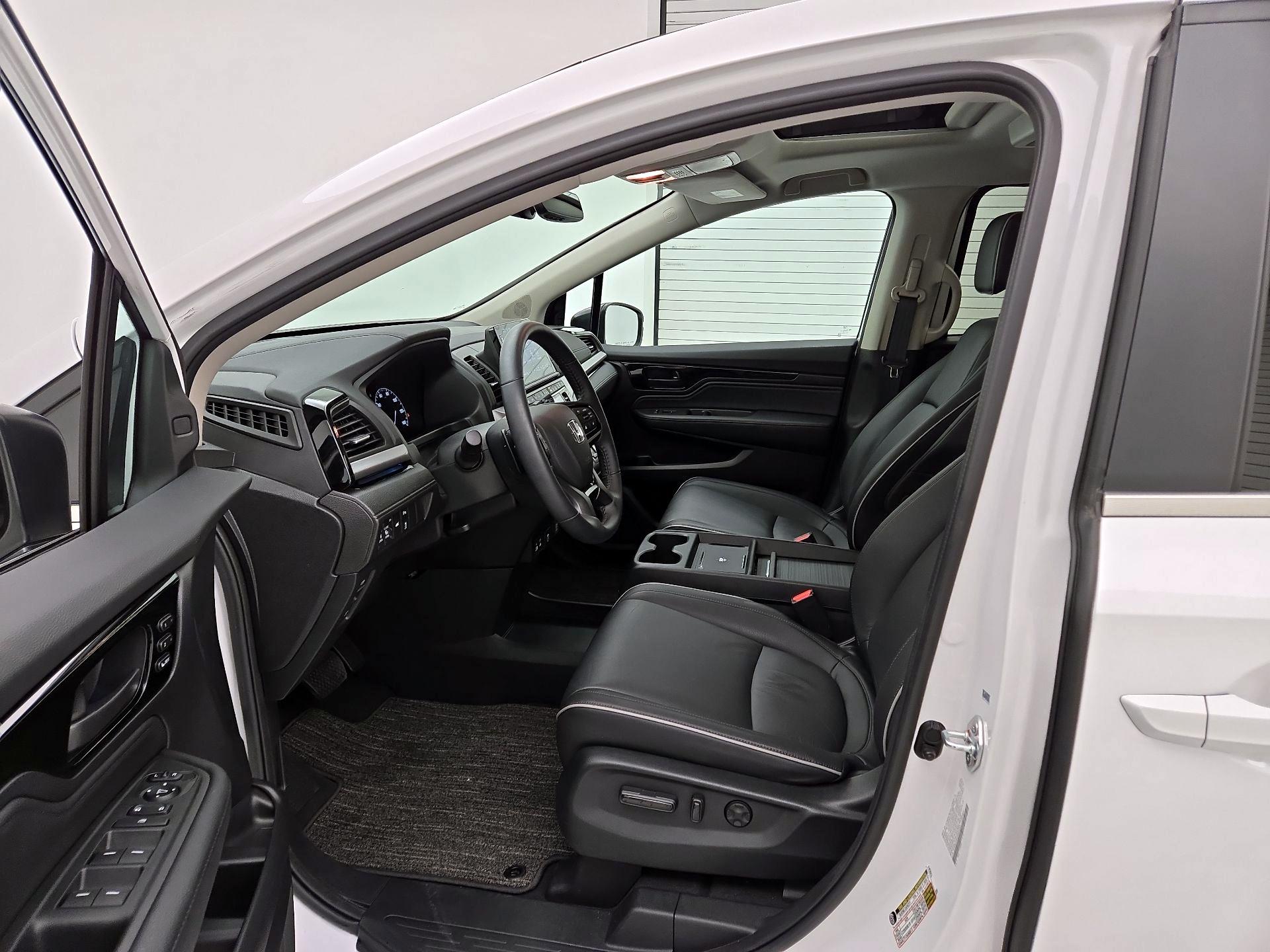 Thumbnail: 2025 Honda Odyssey - 11
