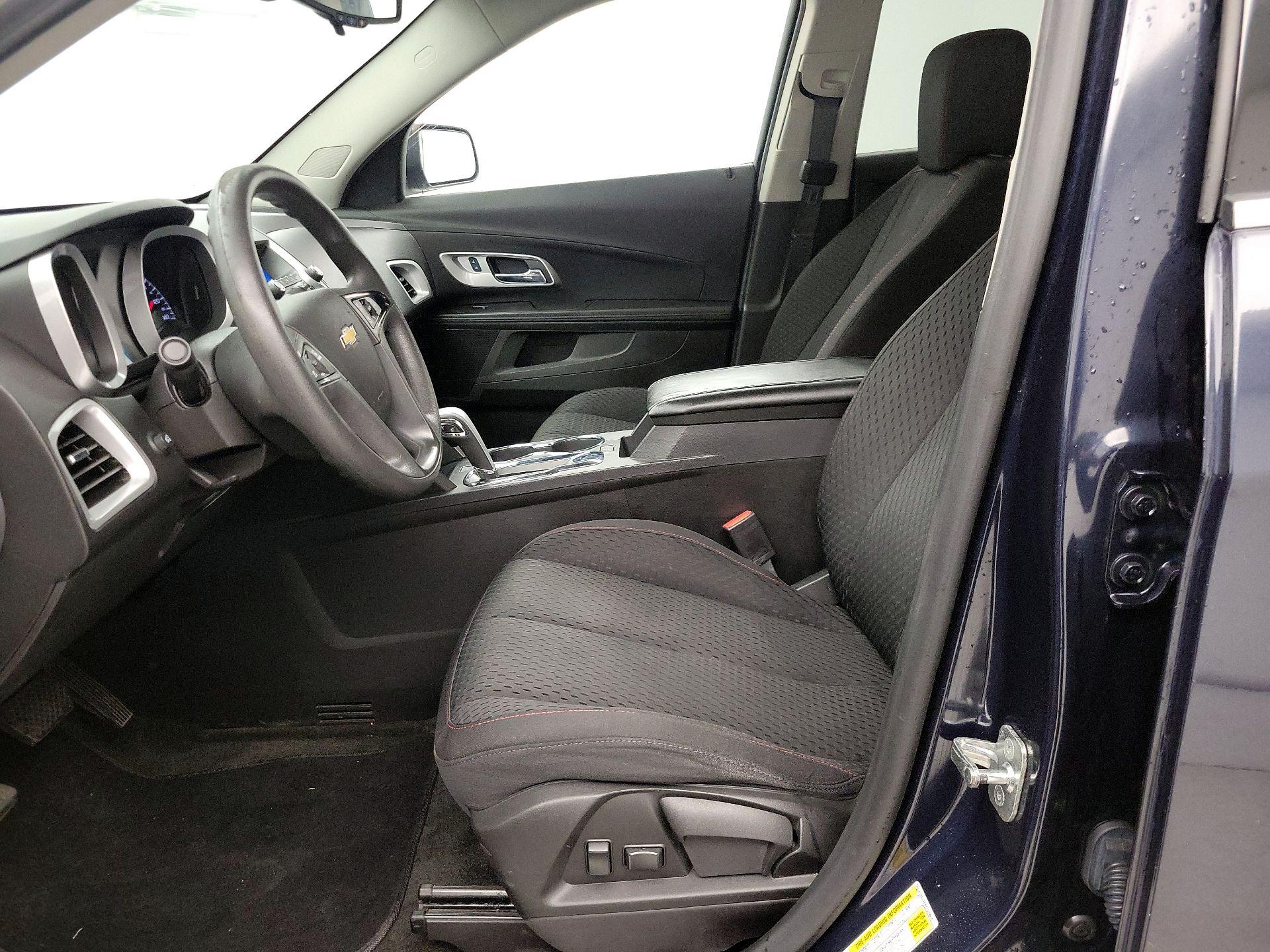 Thumbnail: 2015 Chevrolet Equinox - 11