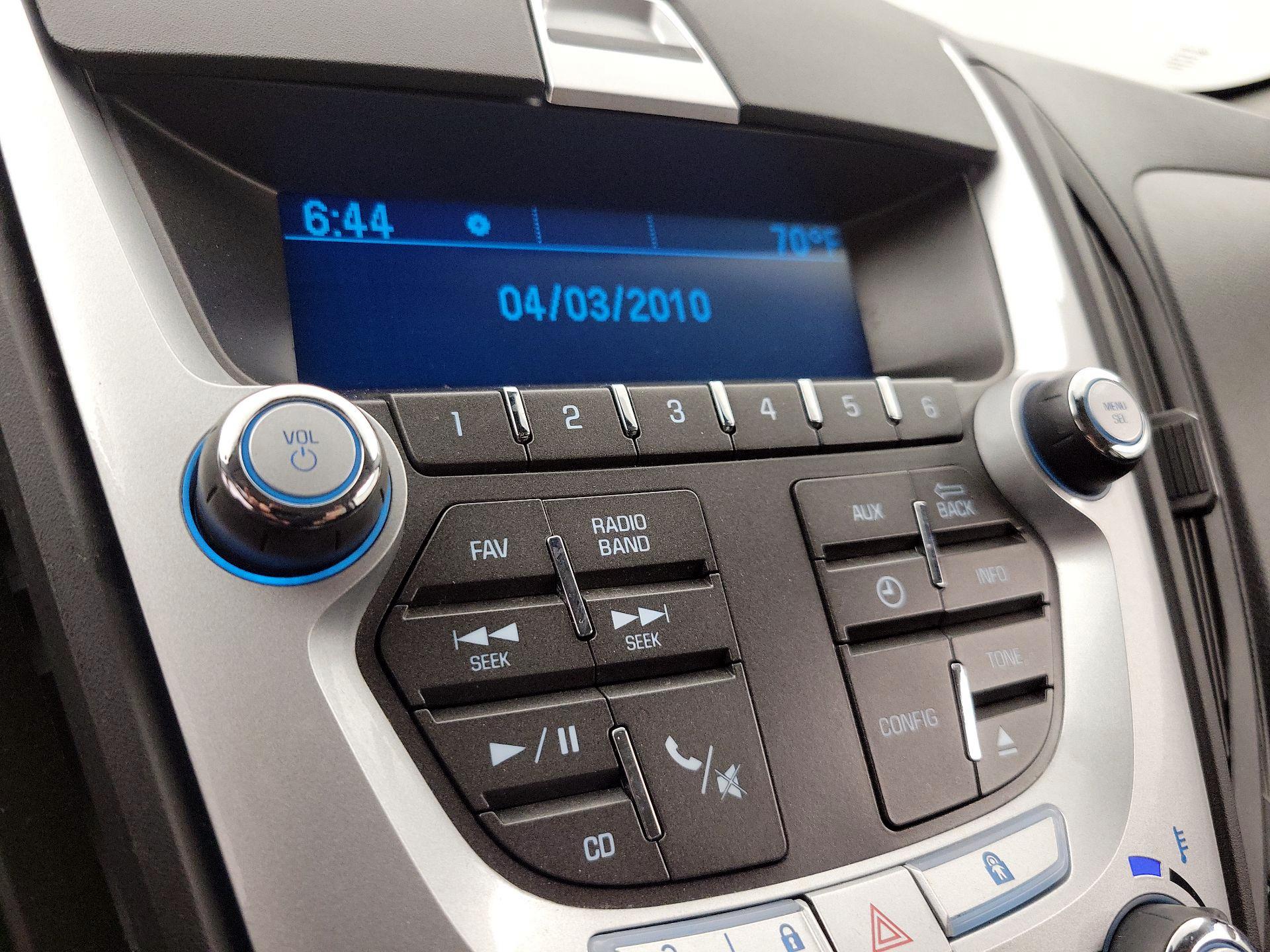 Thumbnail: 2015 Chevrolet Equinox - 13