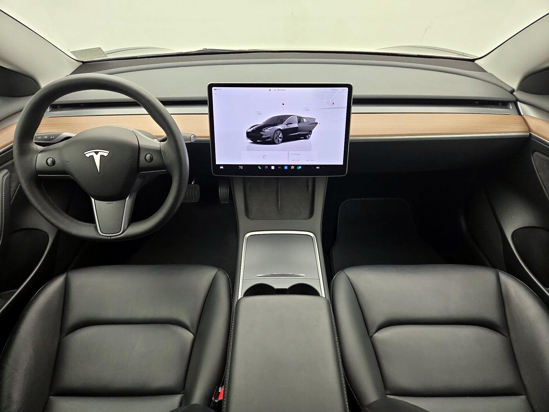 Thumbnail: 2023 Tesla Model 3 - 9