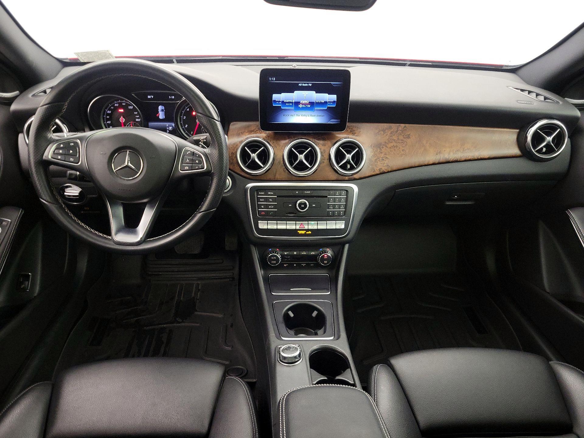 Thumbnail: 2018 Mercedes-Benz GLA - 9