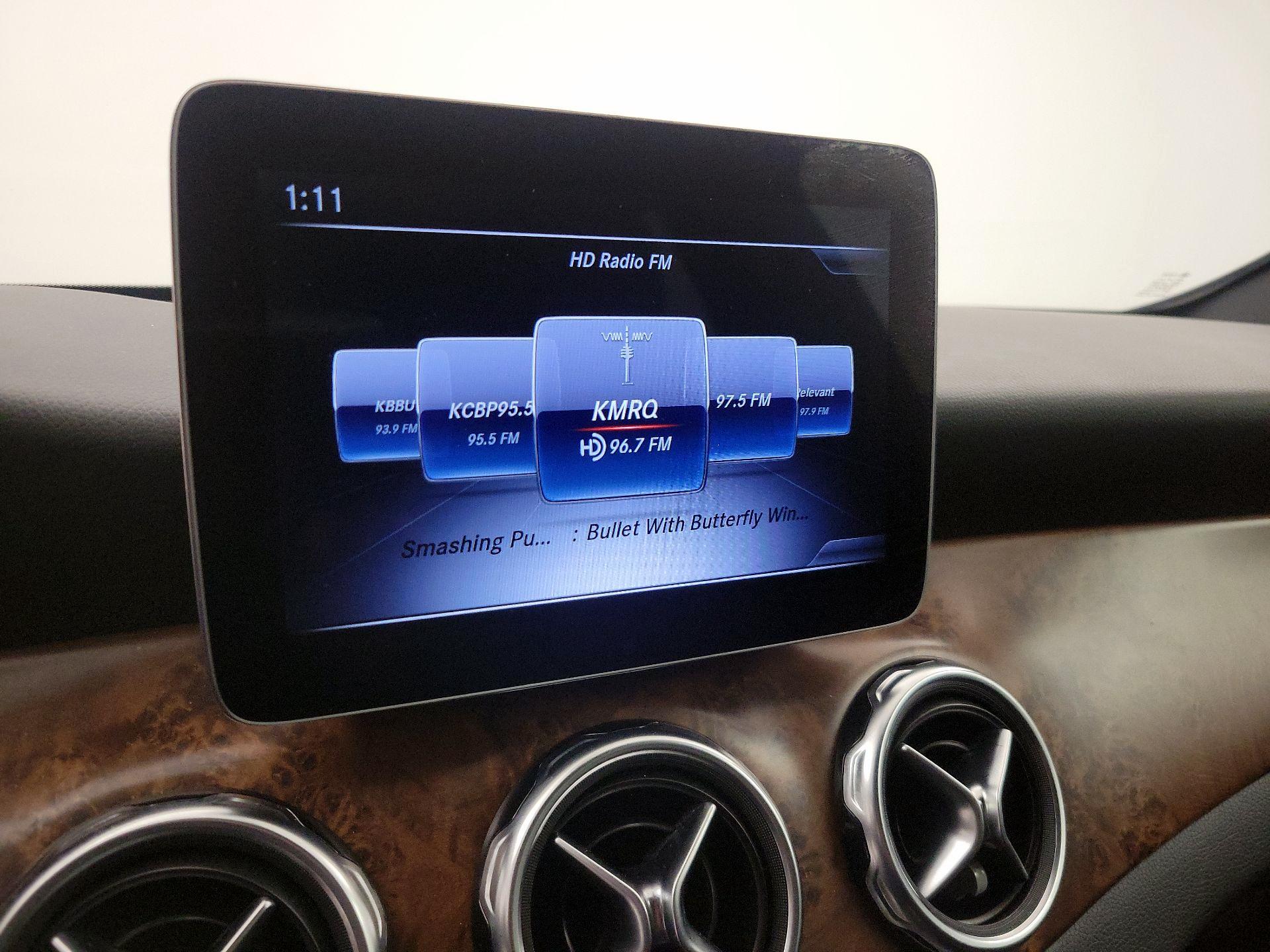 Thumbnail: 2018 Mercedes-Benz GLA - 15