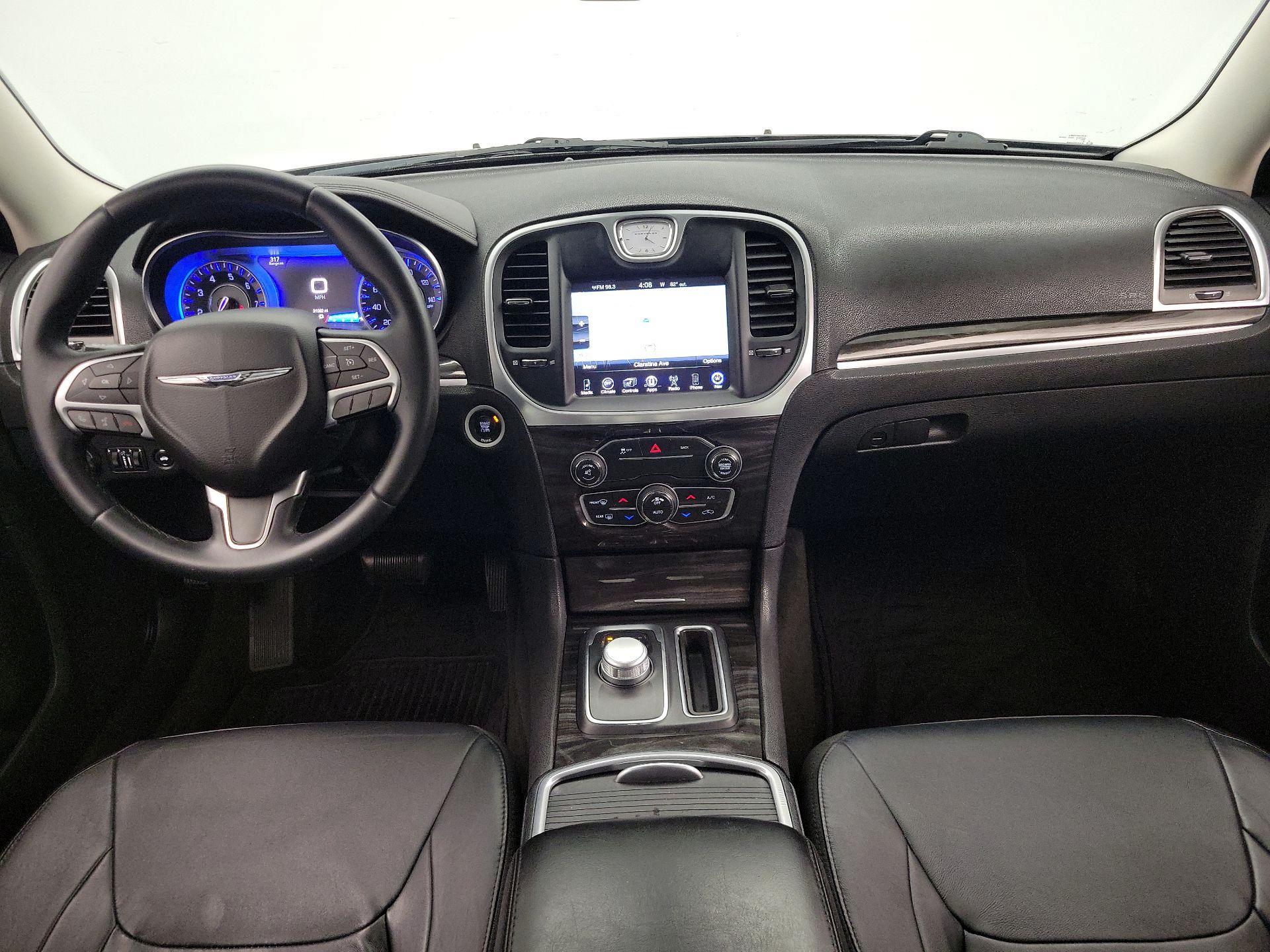 Thumbnail: 2015 Chrysler 300 - 9