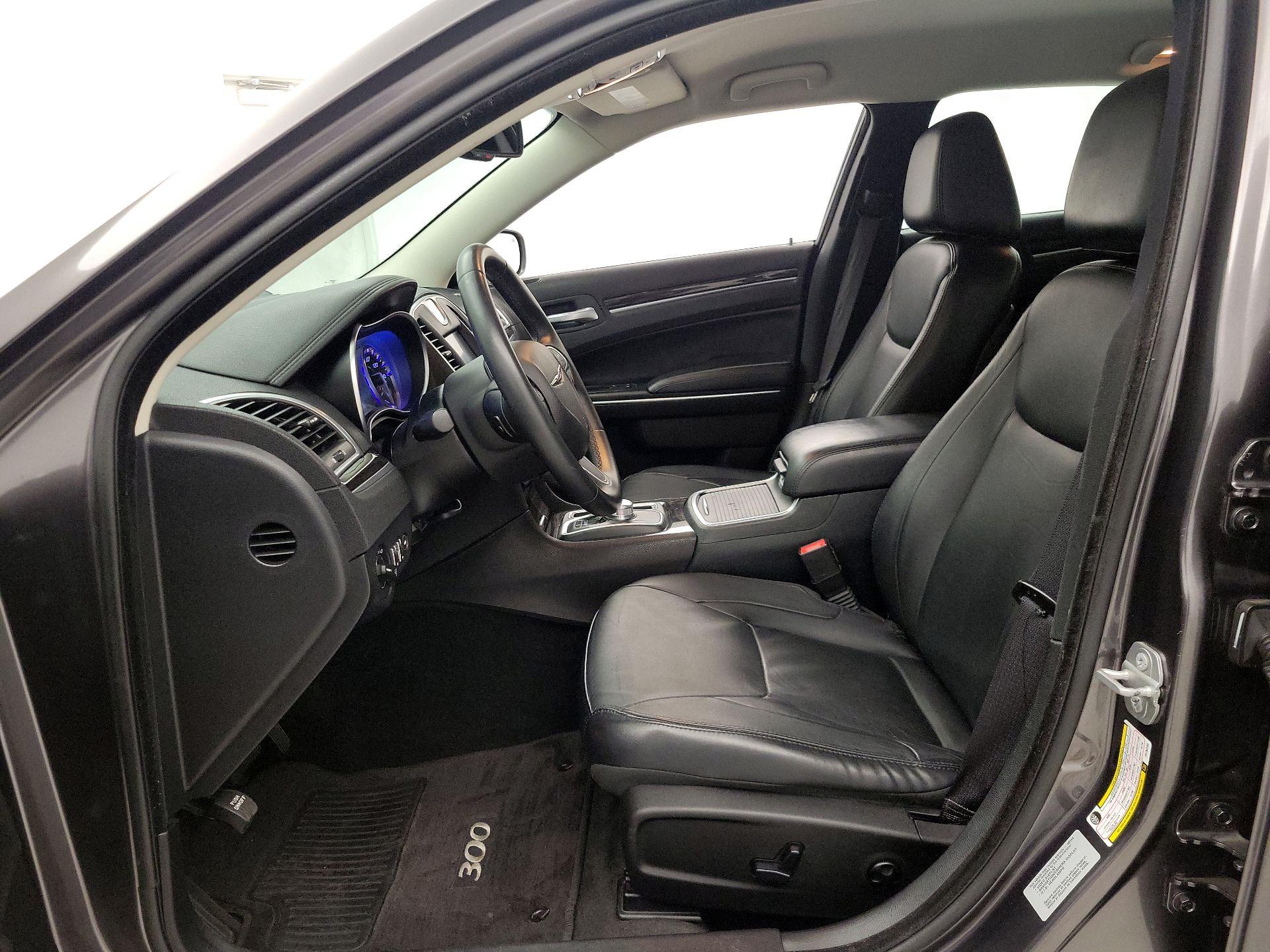 Thumbnail: 2015 Chrysler 300 - 11