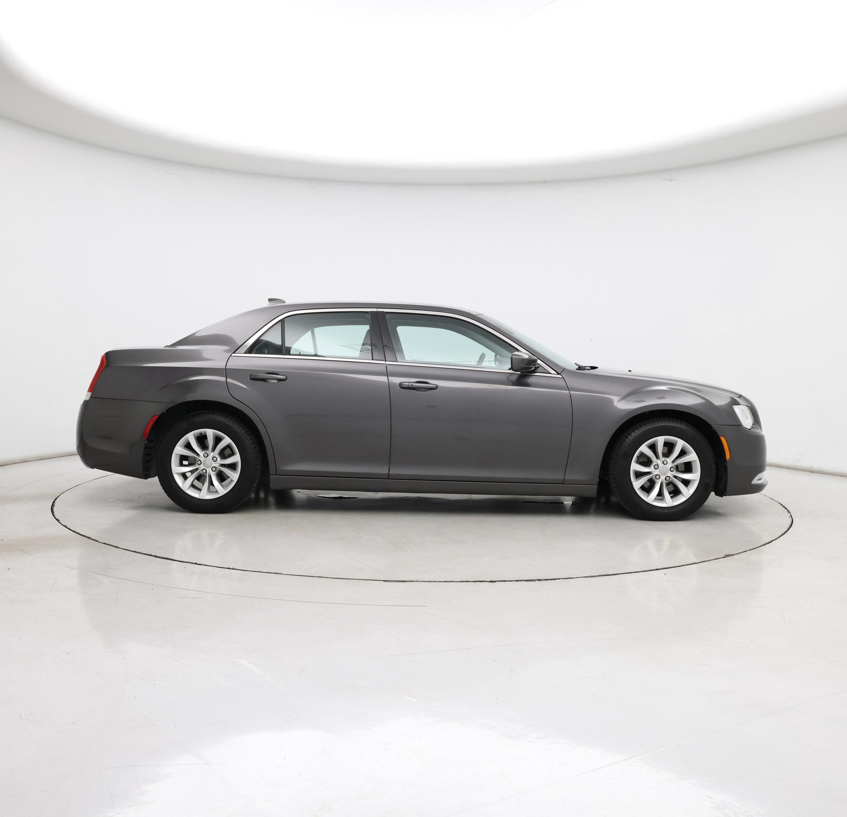 Thumbnail: 2015 Chrysler 300 - 7