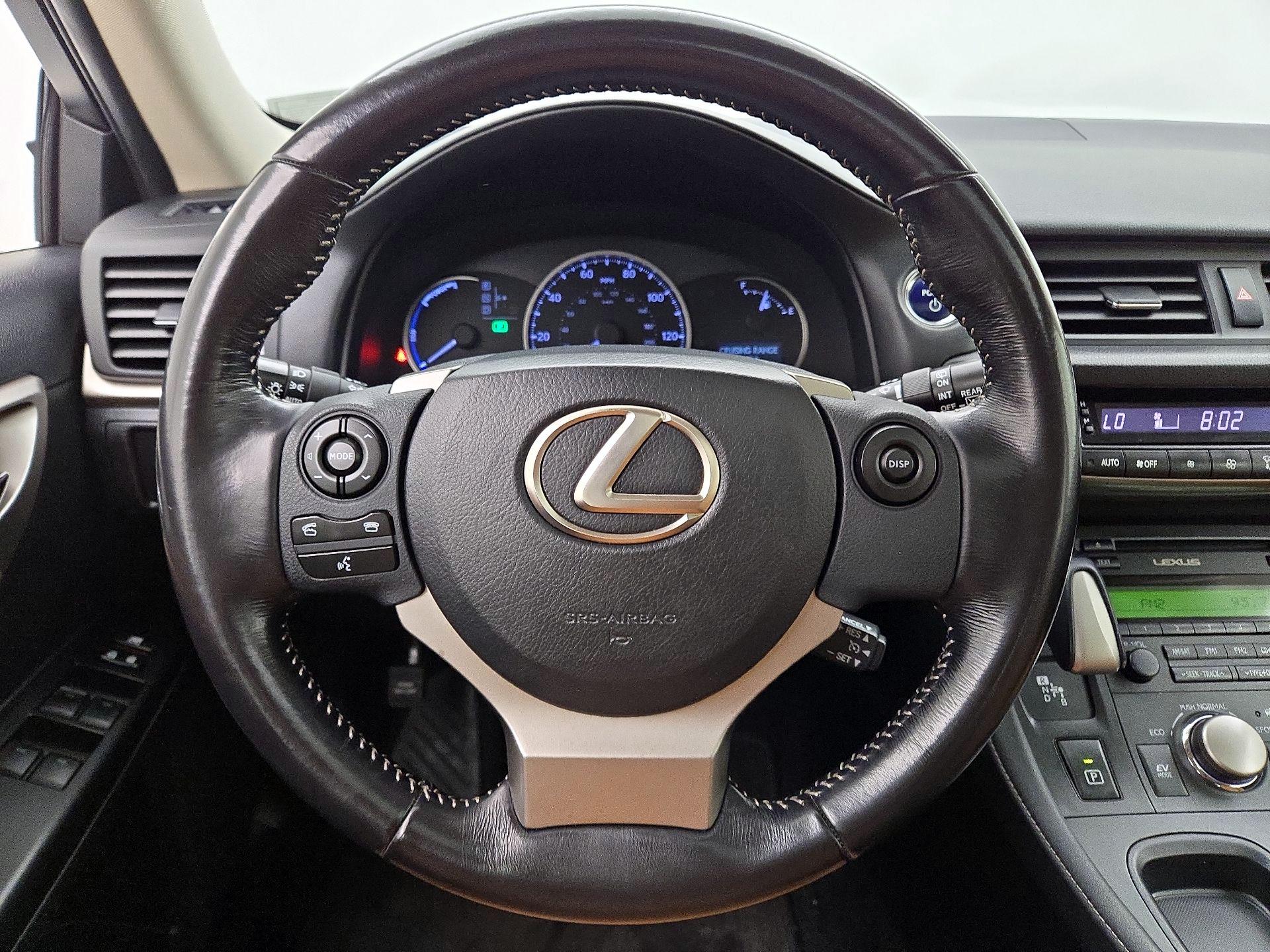 Thumbnail: 2015 Lexus CT - 10