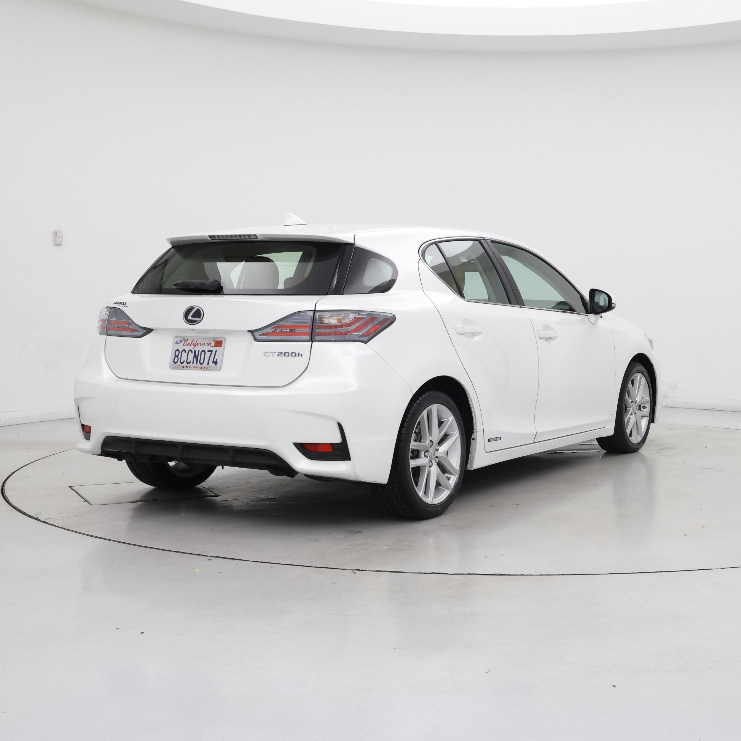 Thumbnail: 2015 Lexus CT - 8