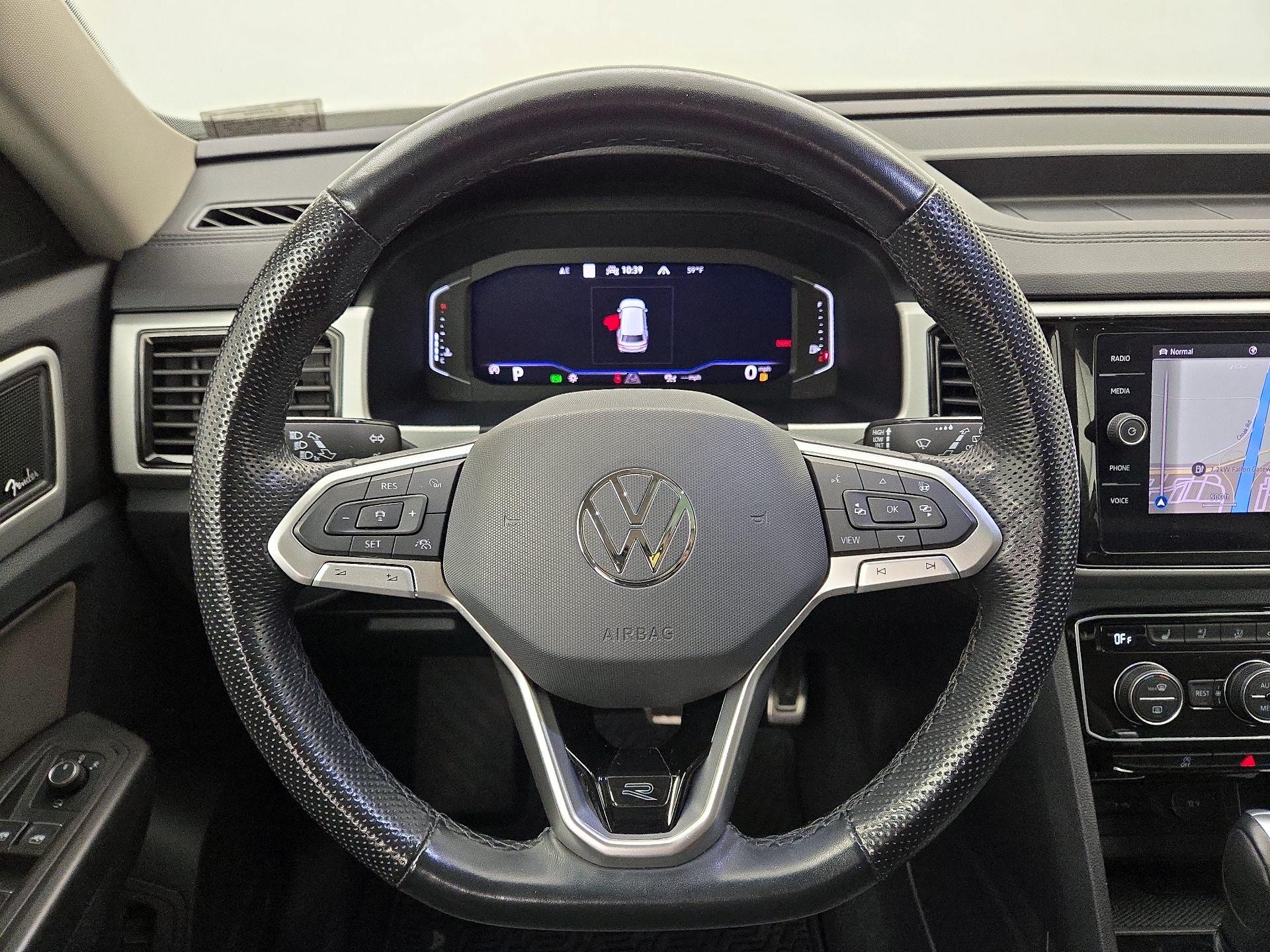 Thumbnail: 2022 Volkswagen Atlas - 10