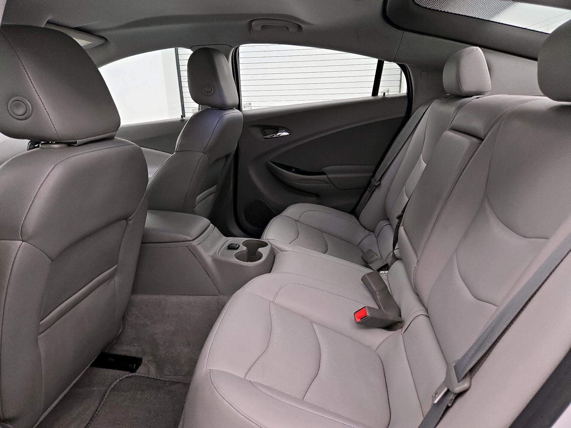 Thumbnail: 2016 Chevrolet Volt - 19