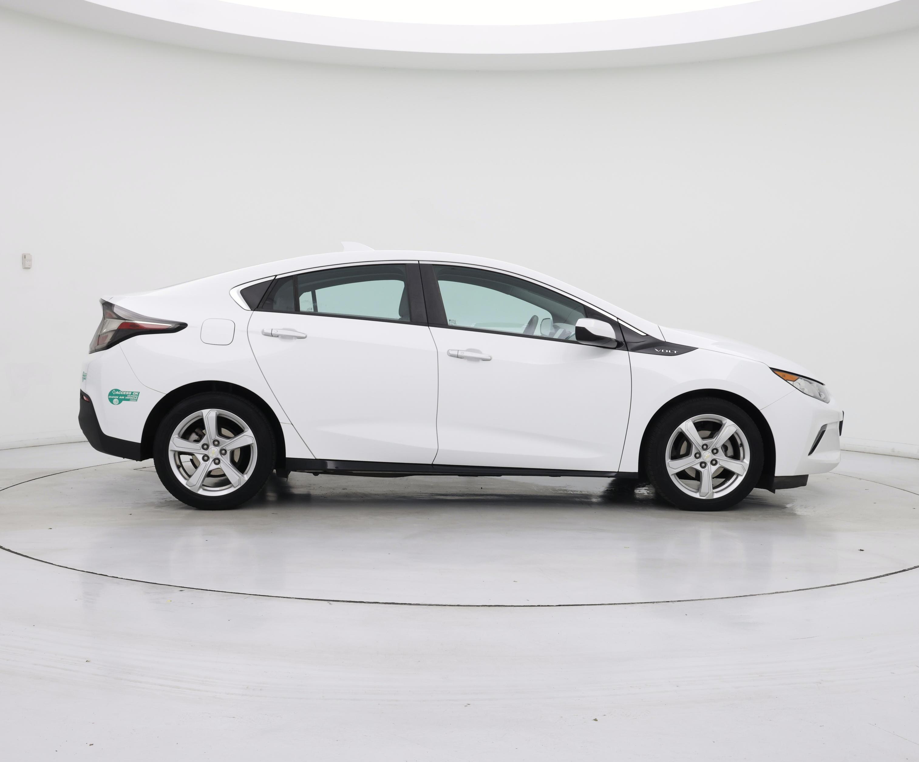 Thumbnail: 2016 Chevrolet Volt - 7