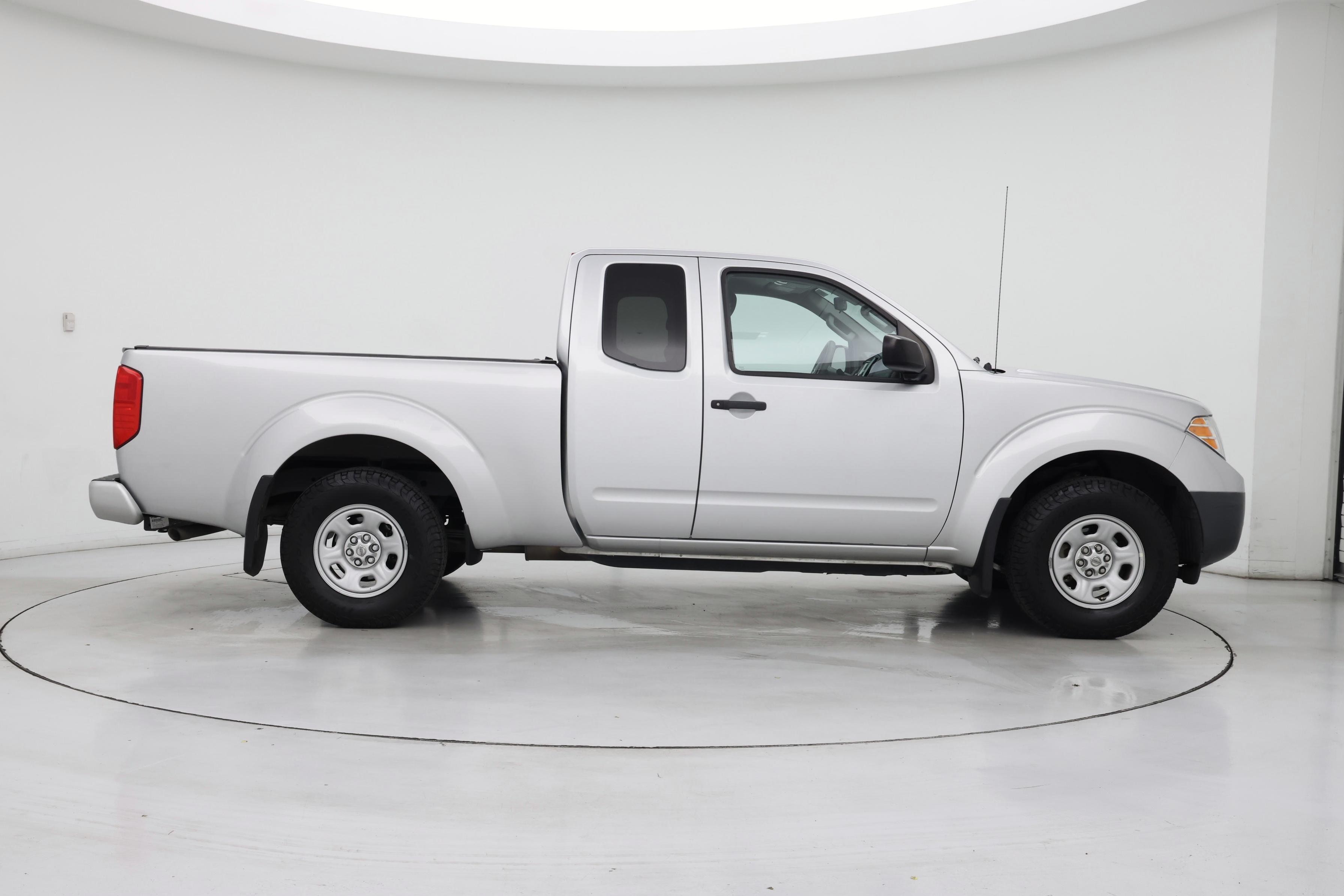 Thumbnail: 2017 Nissan Frontier - 7