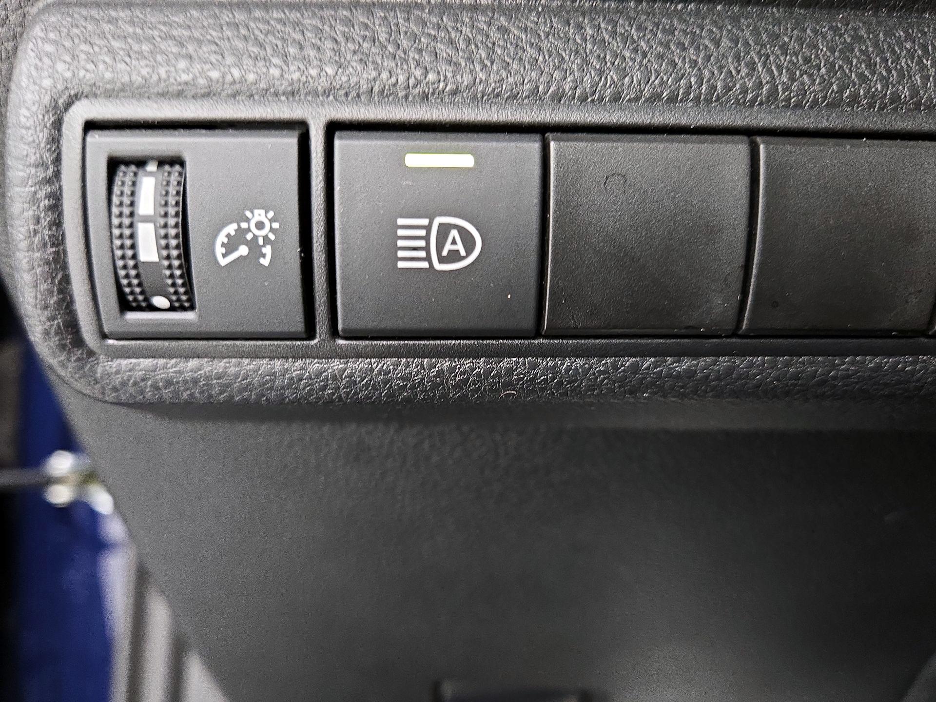 Thumbnail: 2023 Toyota Corolla - 13