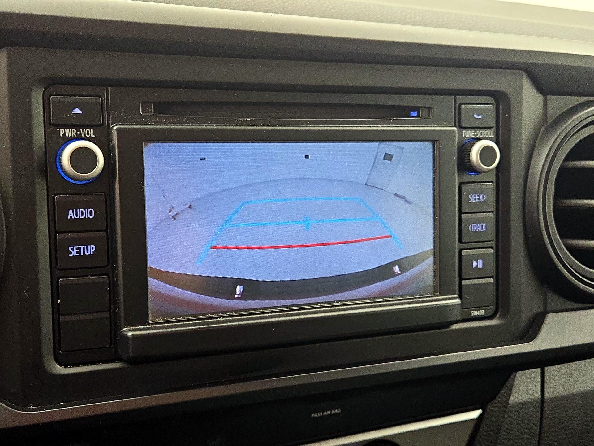 Thumbnail: 2019 Toyota Tacoma - 14