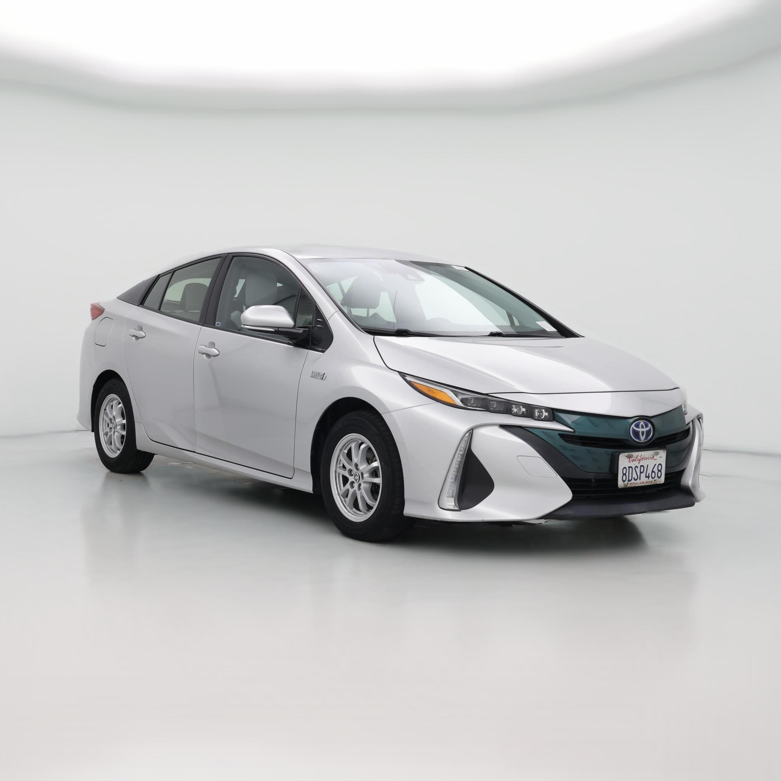 Thumbnail: 2017 Toyota Prius Prime - 1