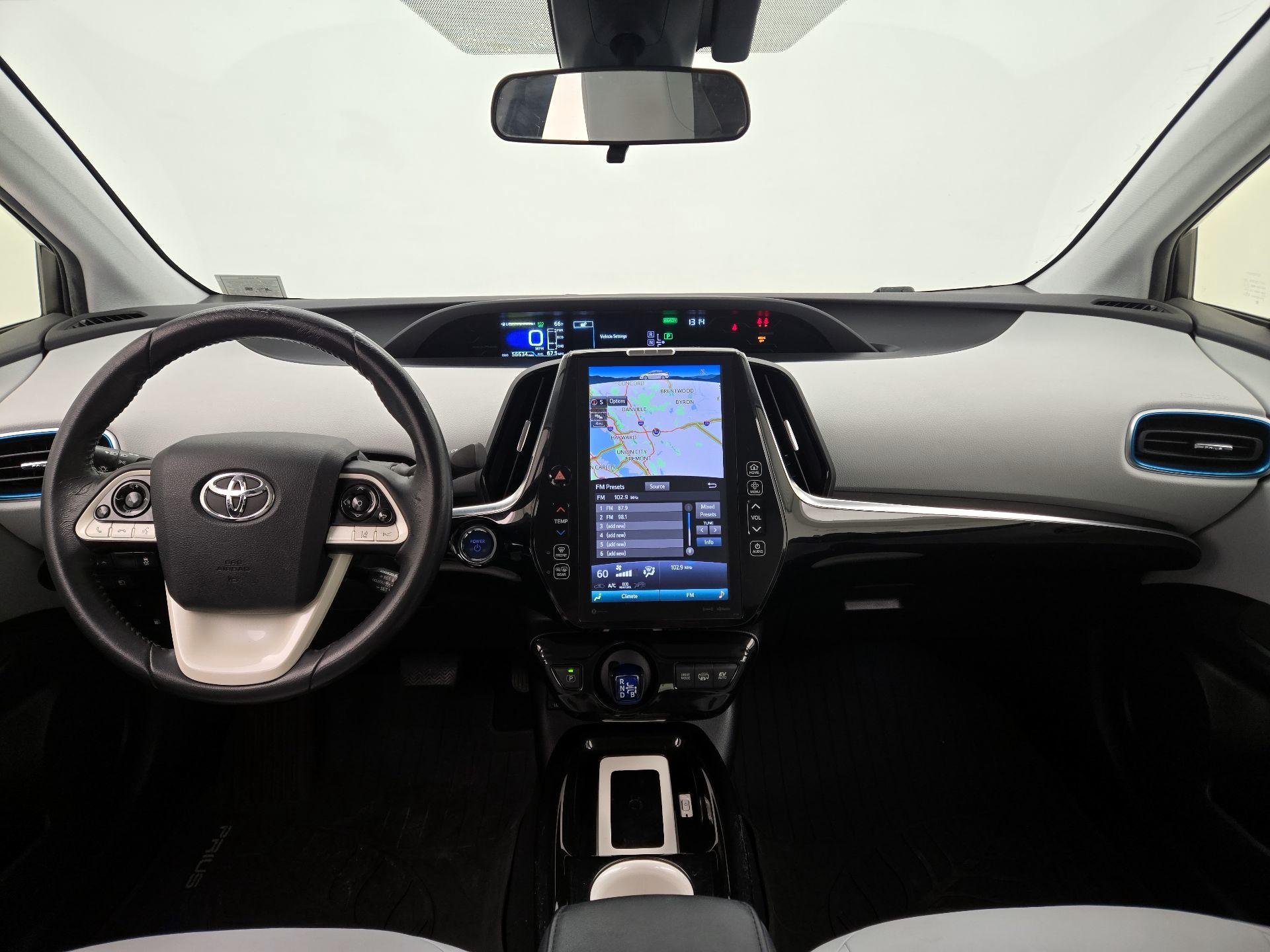 Thumbnail: 2017 Toyota Prius Prime - 9