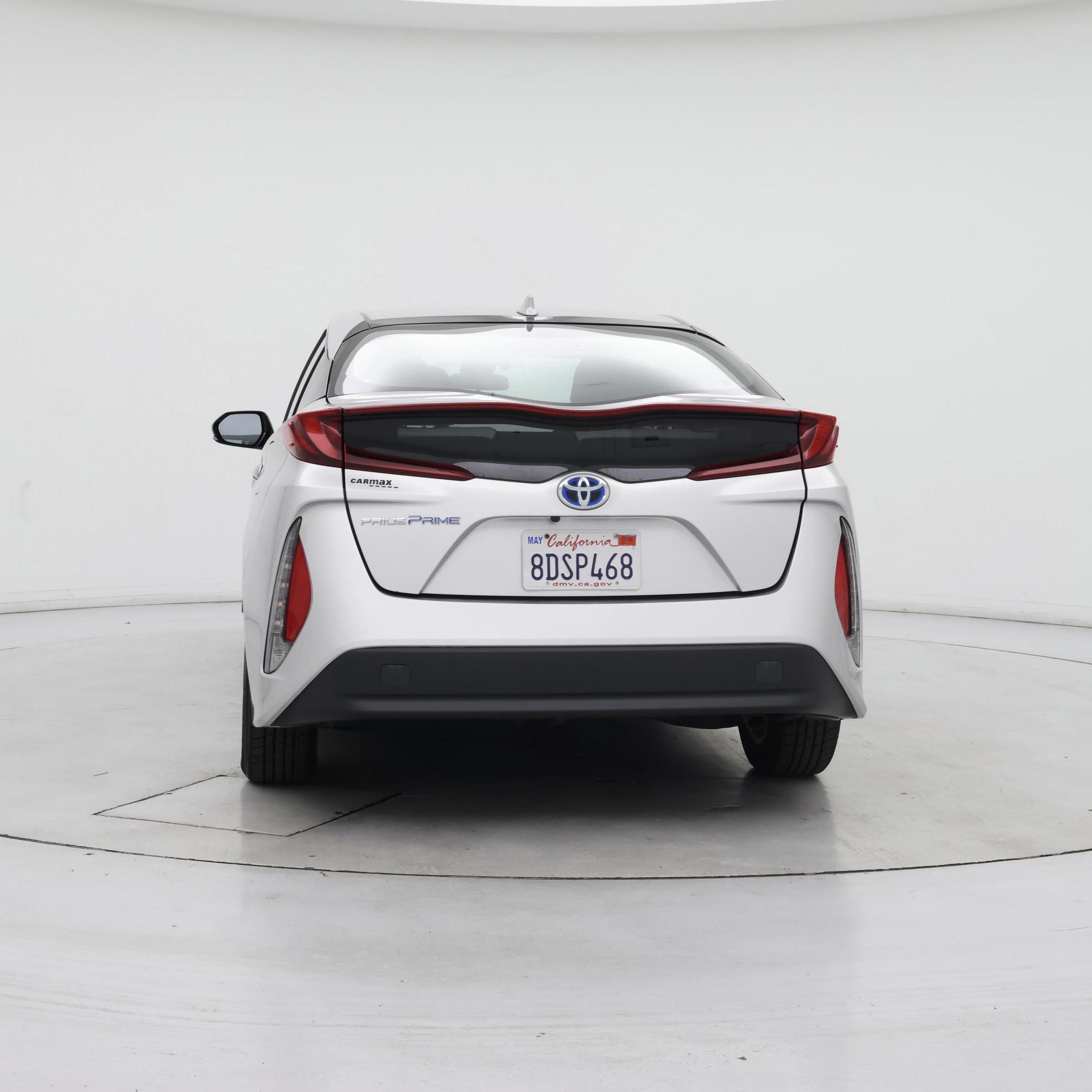 Thumbnail: 2017 Toyota Prius Prime - 6