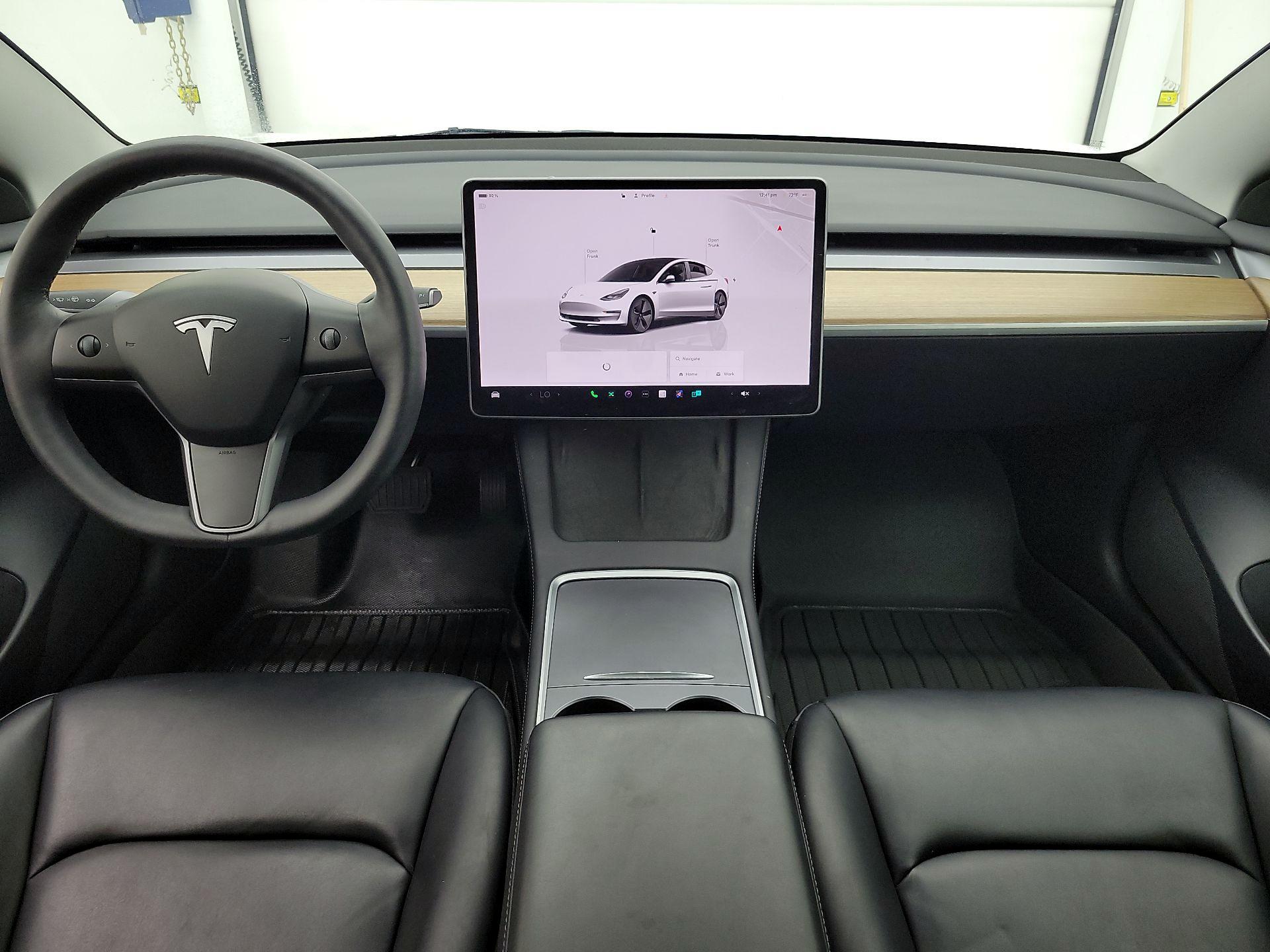Thumbnail: 2023 Tesla Model 3 - 9