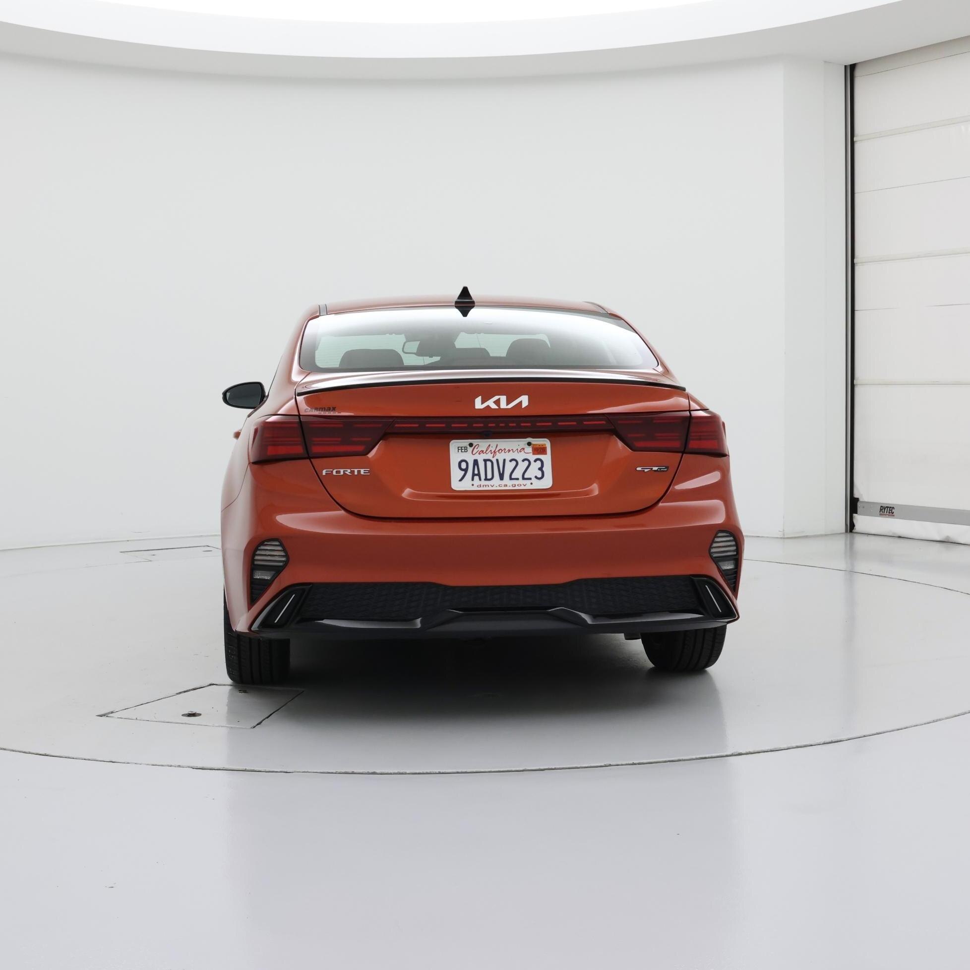 Thumbnail: 2022 Kia Forte - 6