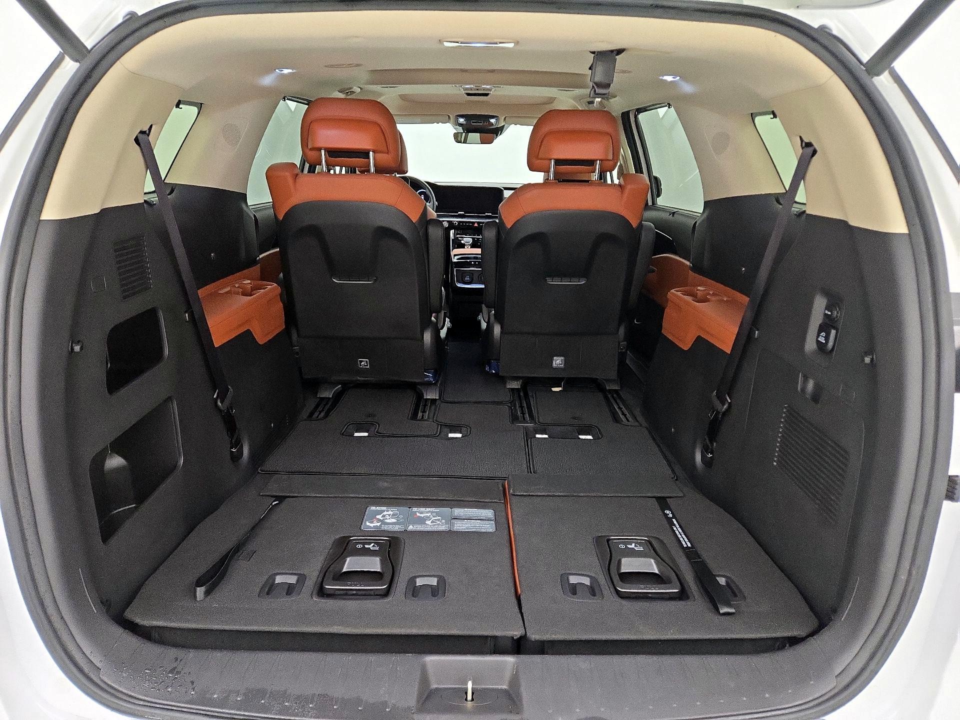 Thumbnail: 2022 Kia Carnival - 19