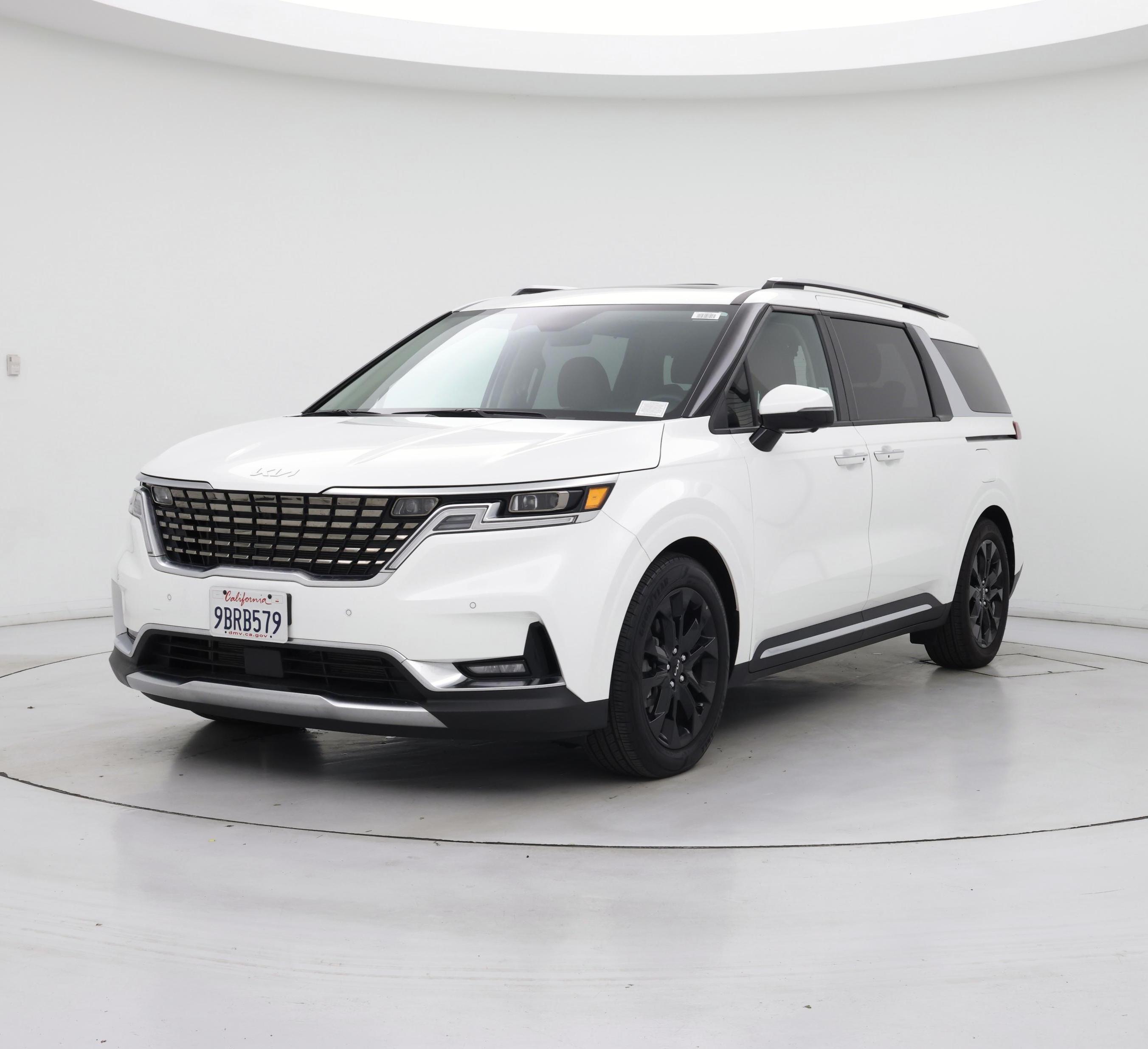 Thumbnail: 2022 Kia Carnival - 4