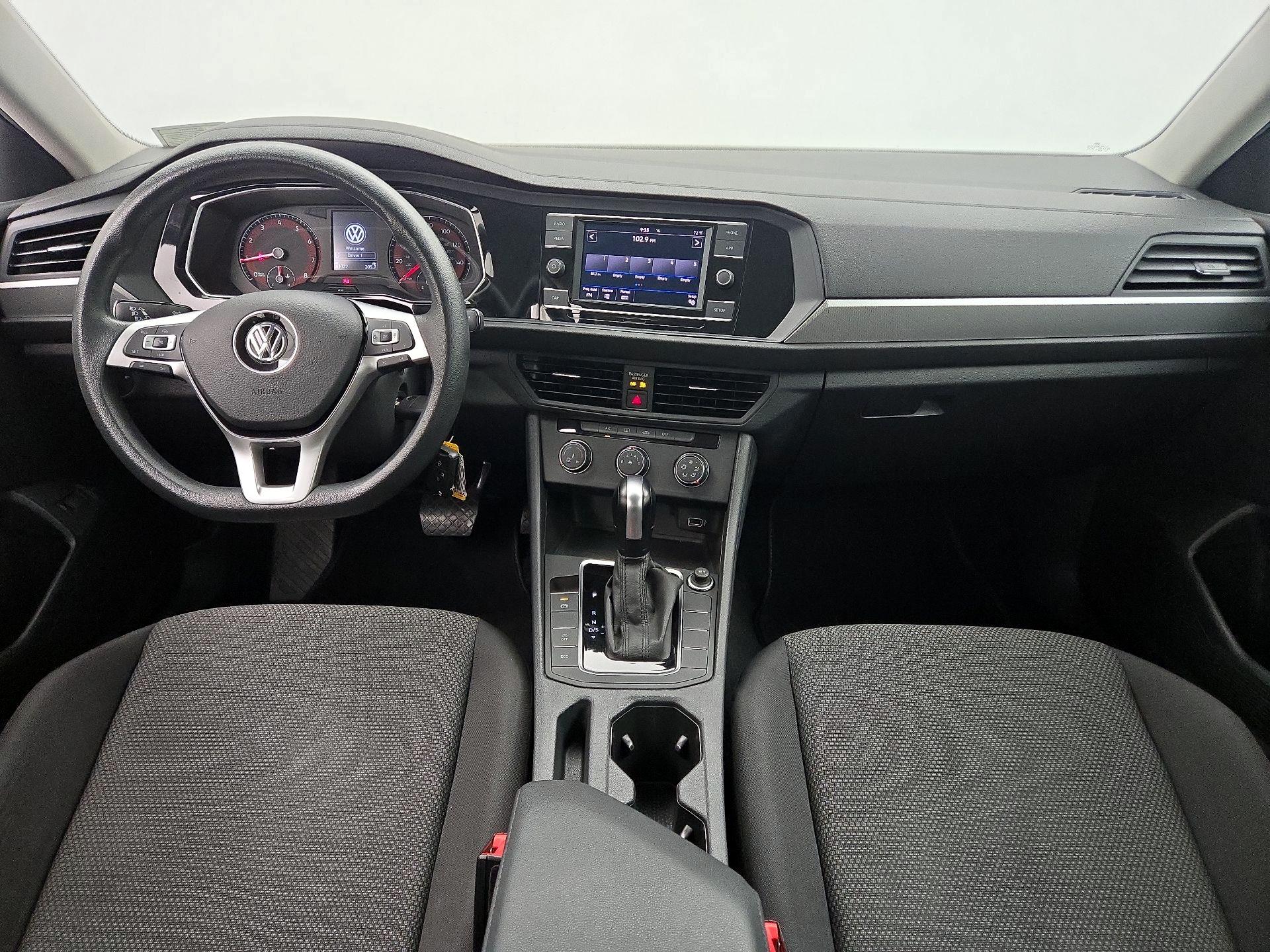 Thumbnail: 2019 Volkswagen Jetta - 9