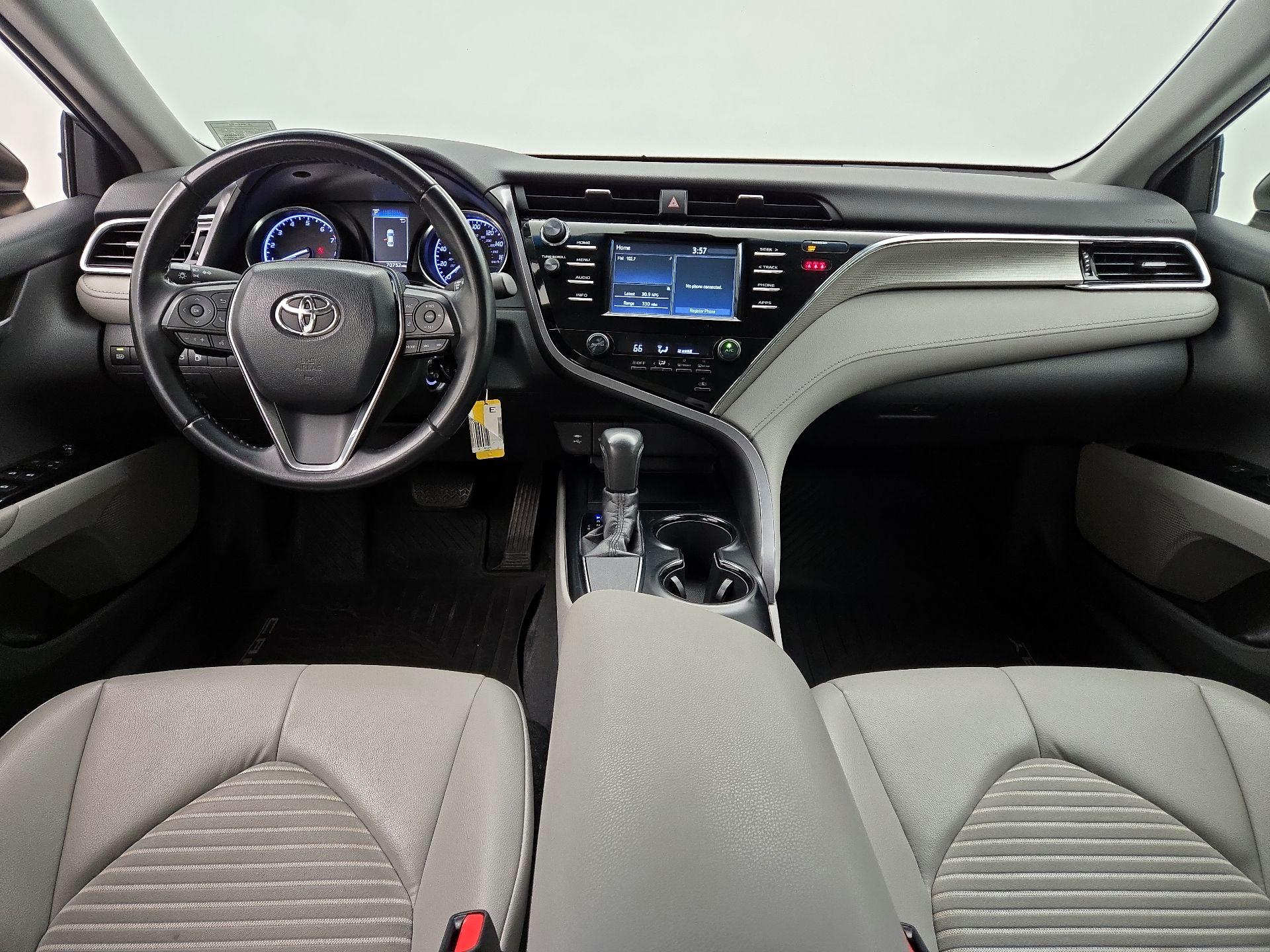 Thumbnail: 2018 Toyota Camry - 9