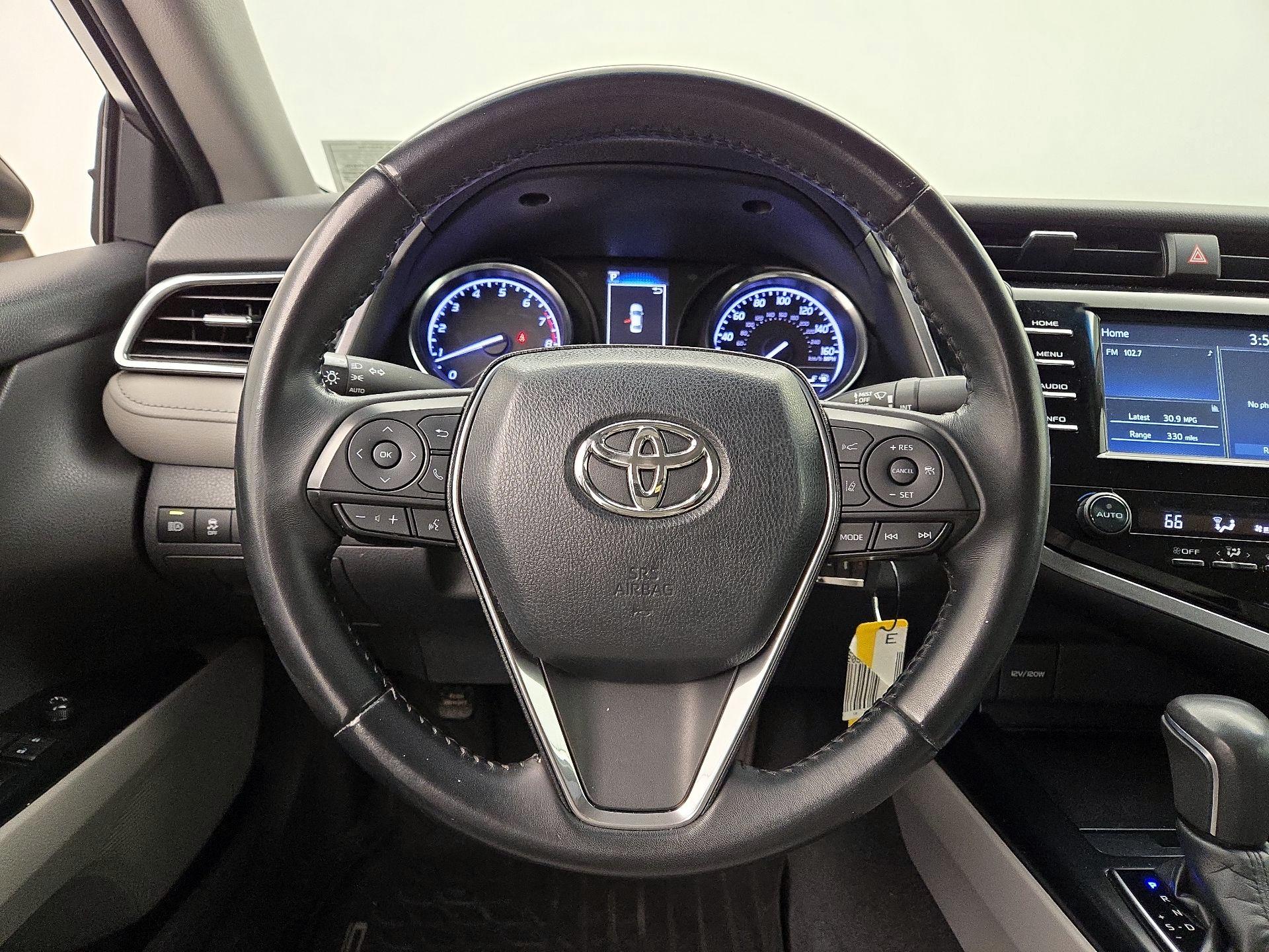 Thumbnail: 2018 Toyota Camry - 10