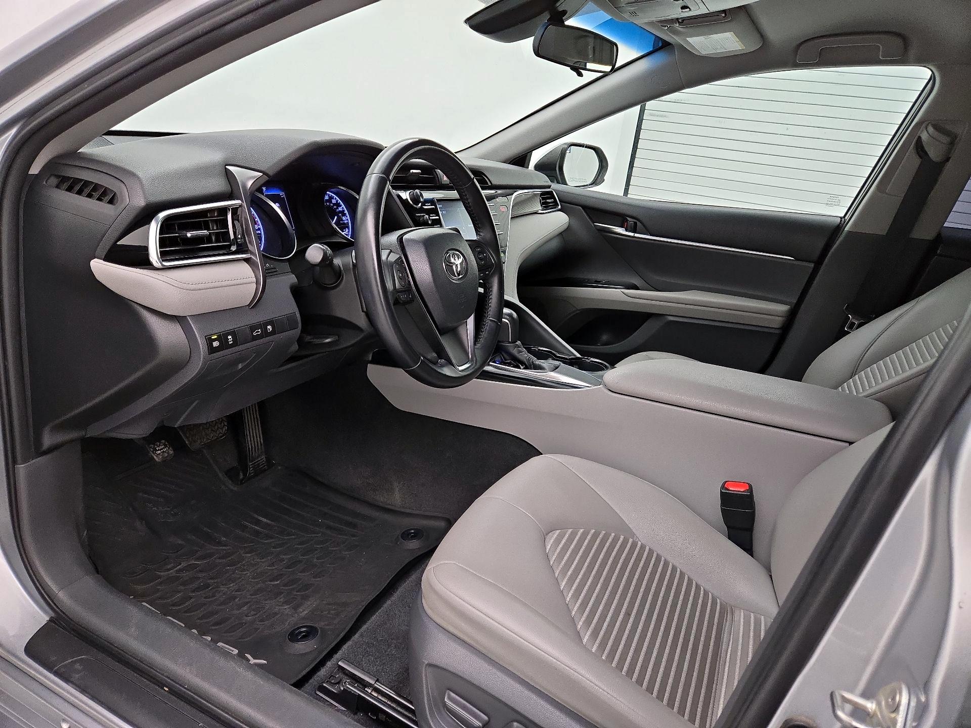 Thumbnail: 2018 Toyota Camry - 11
