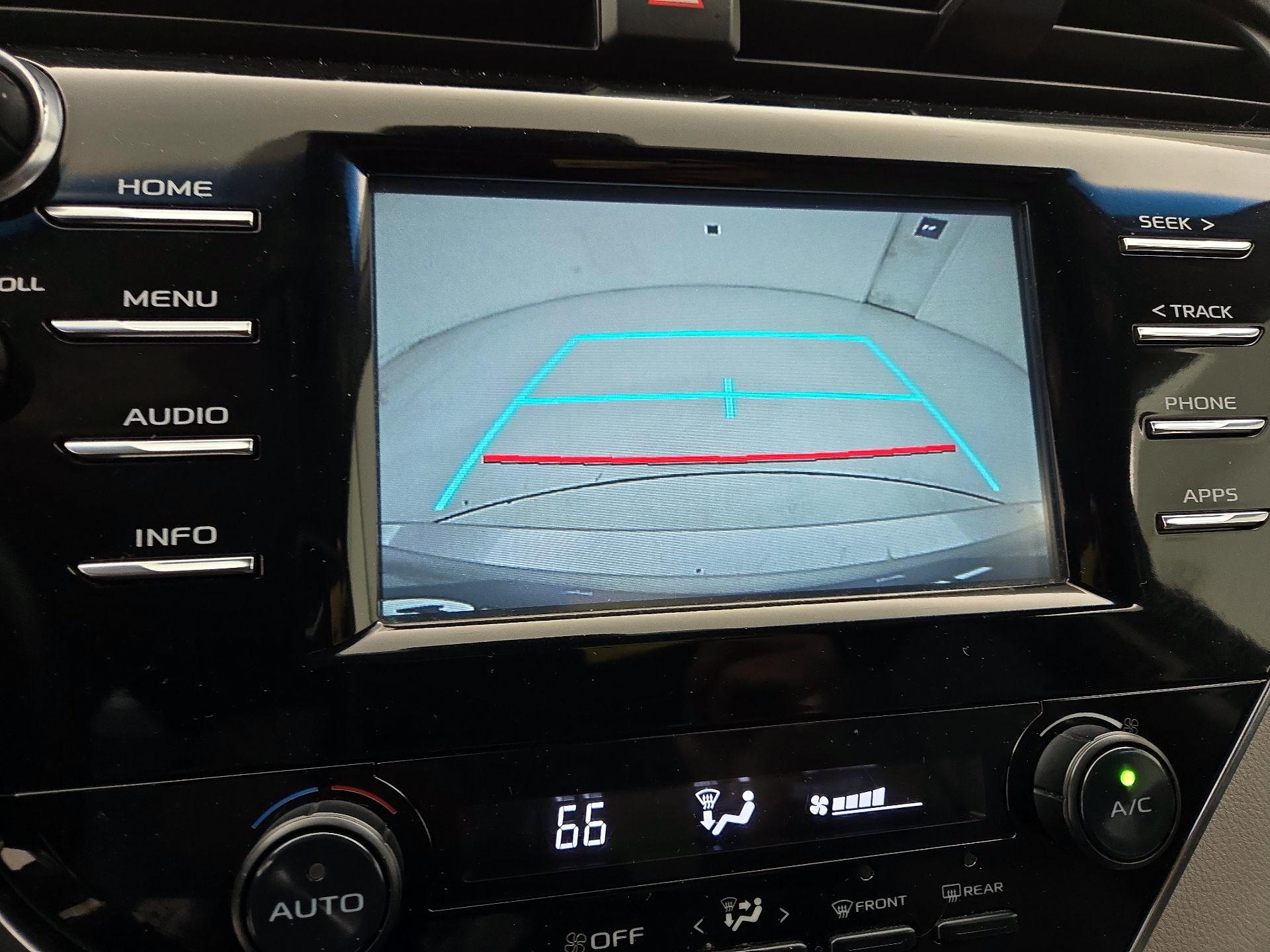 Thumbnail: 2018 Toyota Camry - 14