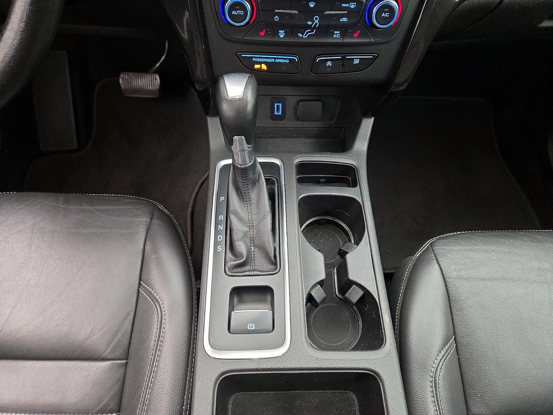 Thumbnail: 2017 Ford Escape - 17