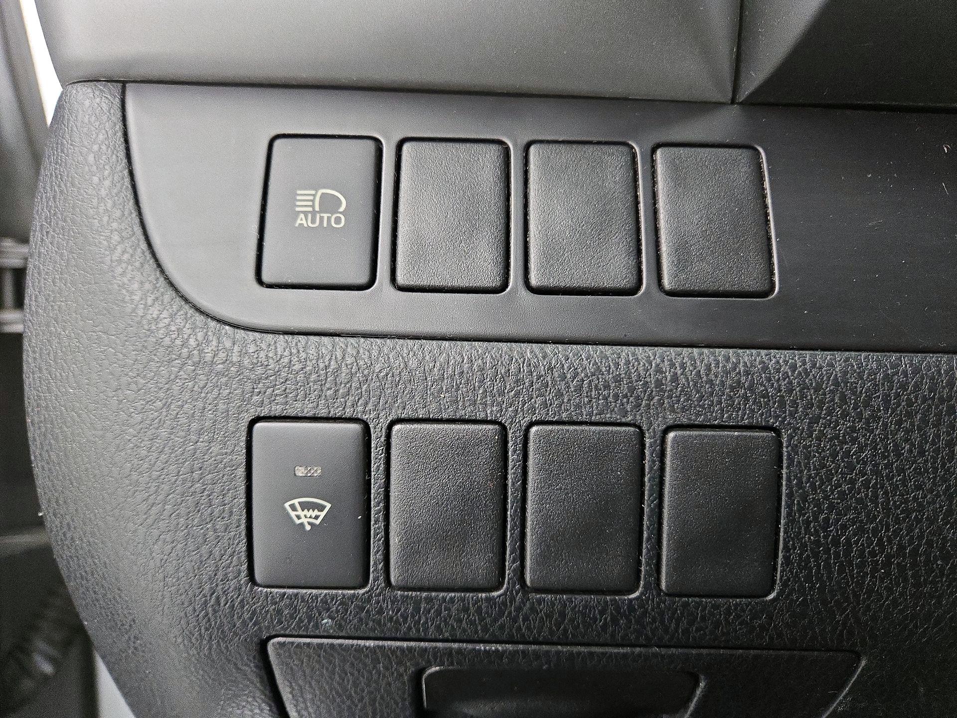 Thumbnail: 2018 Toyota Highlander - 13