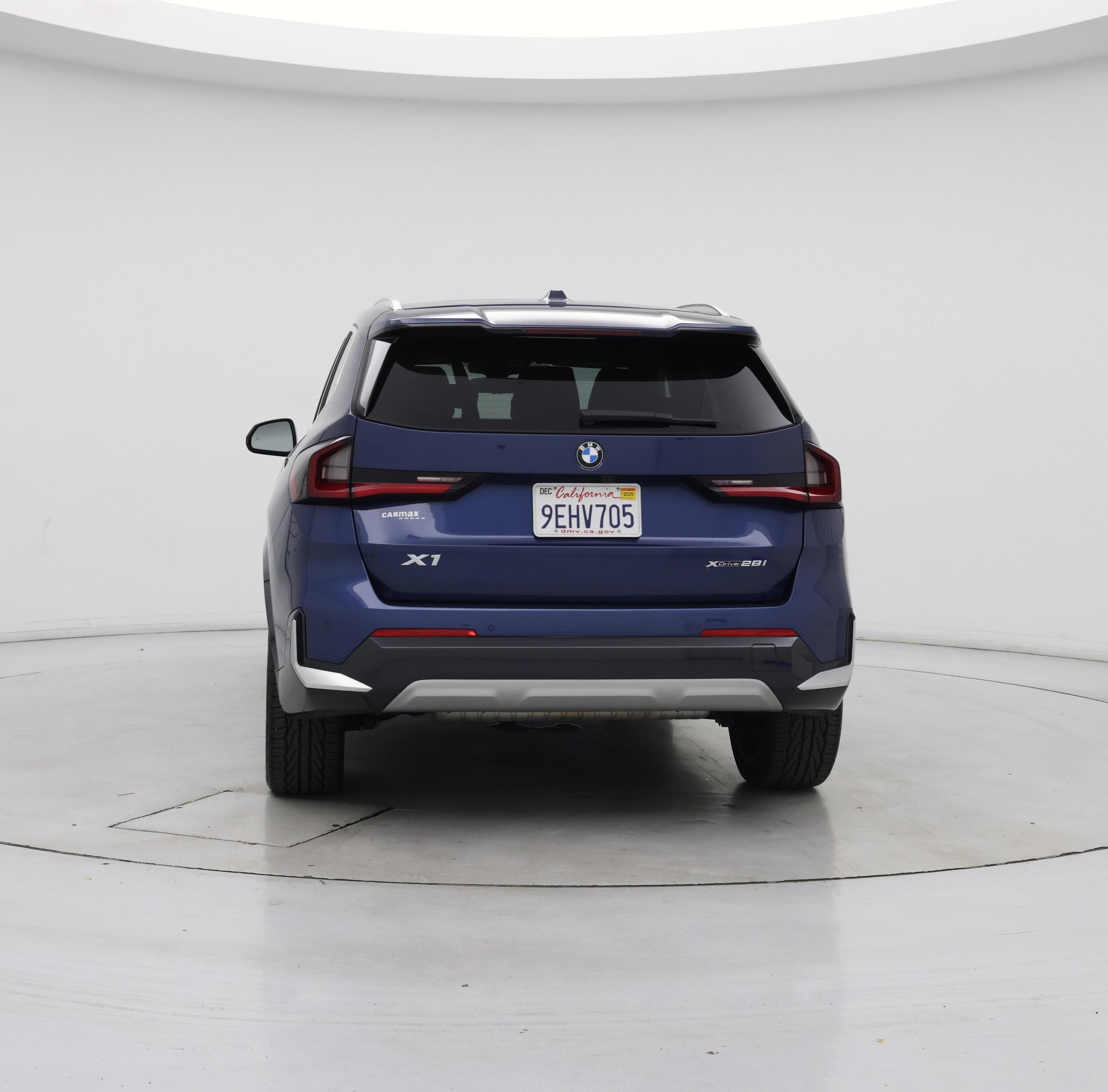 Thumbnail: 2023 BMW X1 - 6