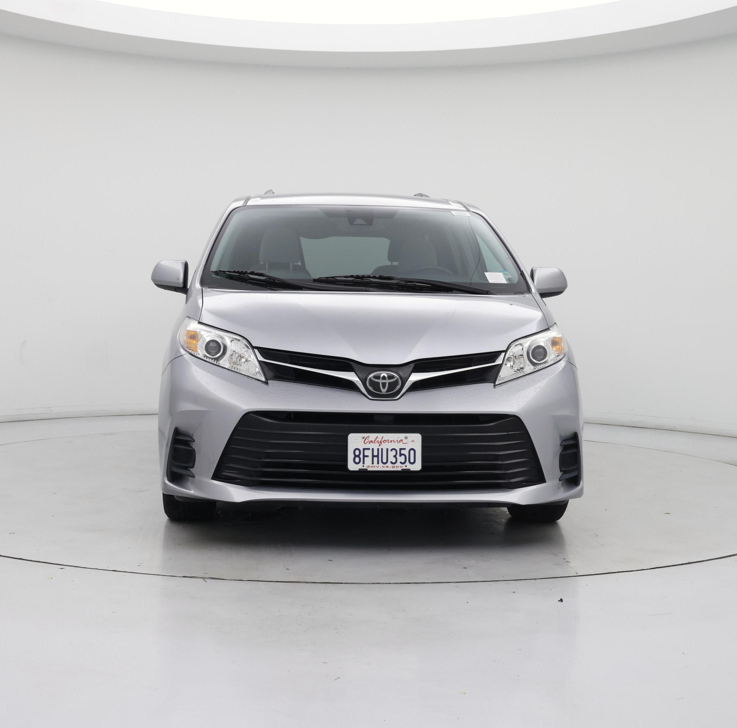 Thumbnail: 2018 Toyota Sienna - 5