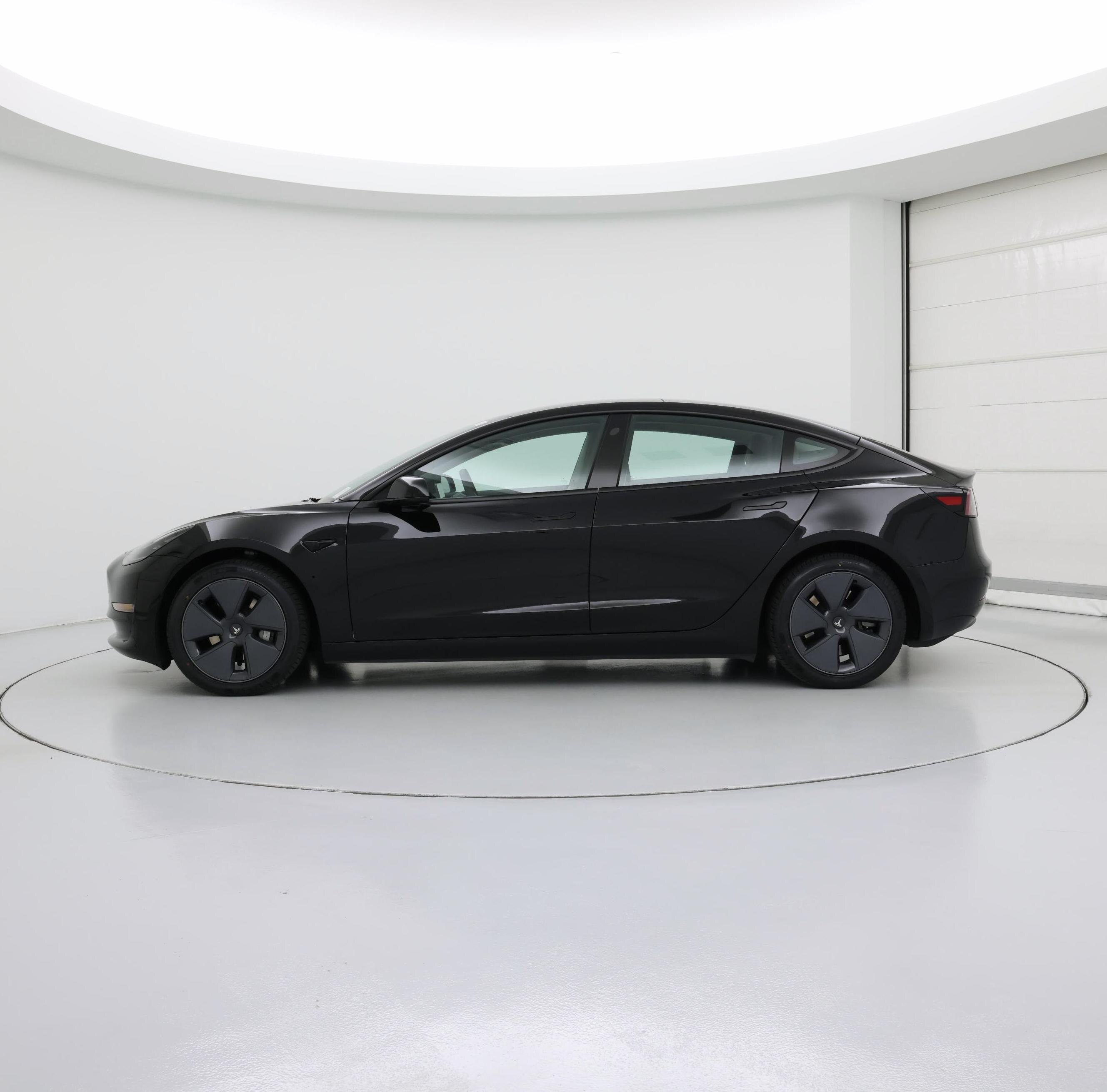 Thumbnail: 2023 Tesla Model 3 - 3