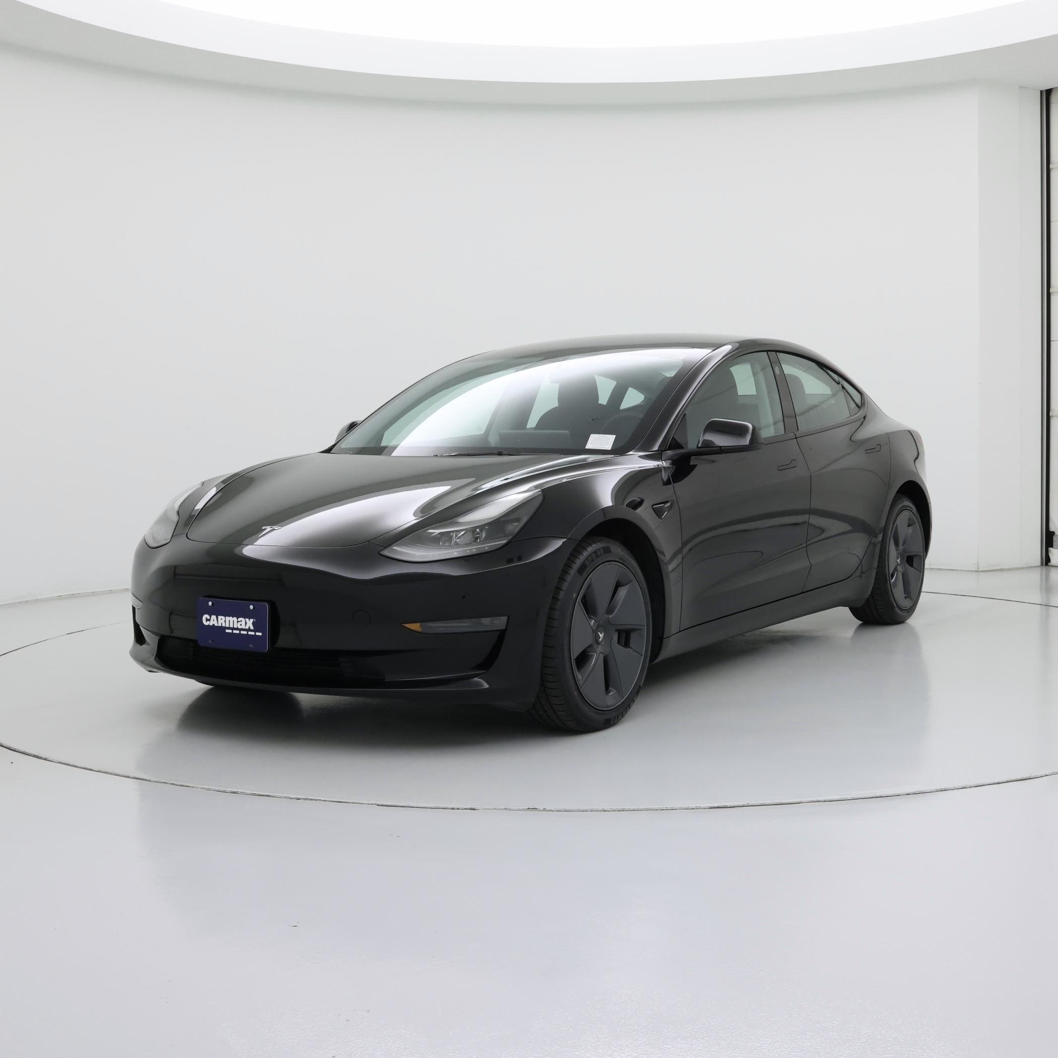 Thumbnail: 2023 Tesla Model 3 - 4