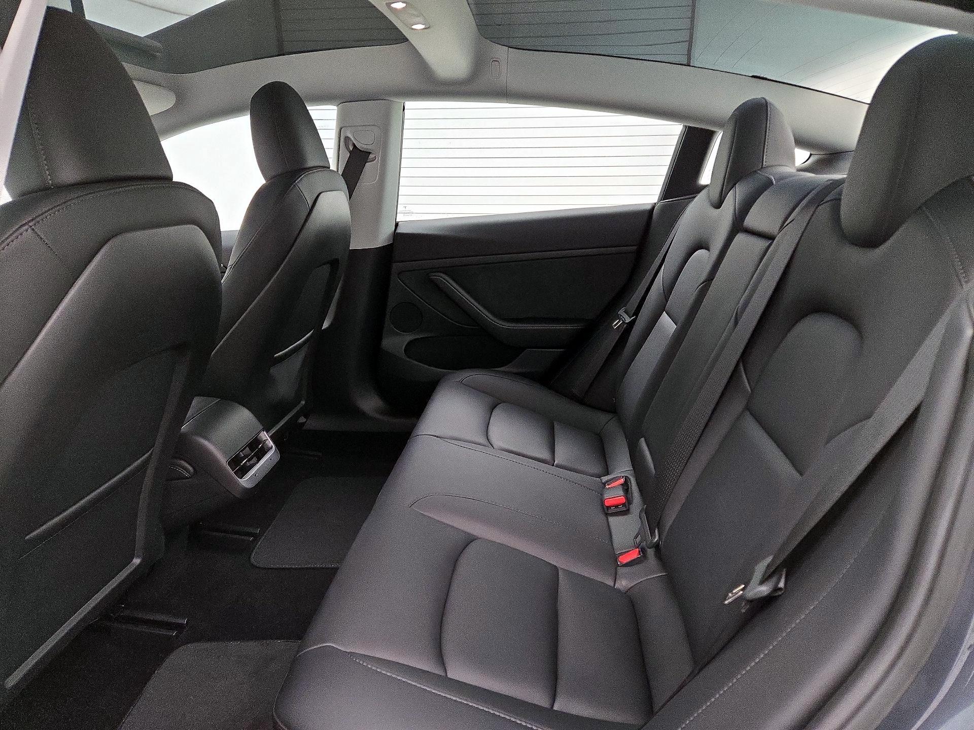 Thumbnail: 2023 Tesla Model 3 - 20