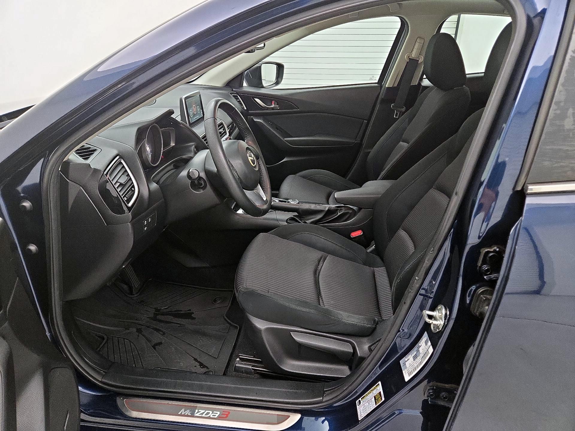 Thumbnail: 2015 Mazda Mazda3 - 11